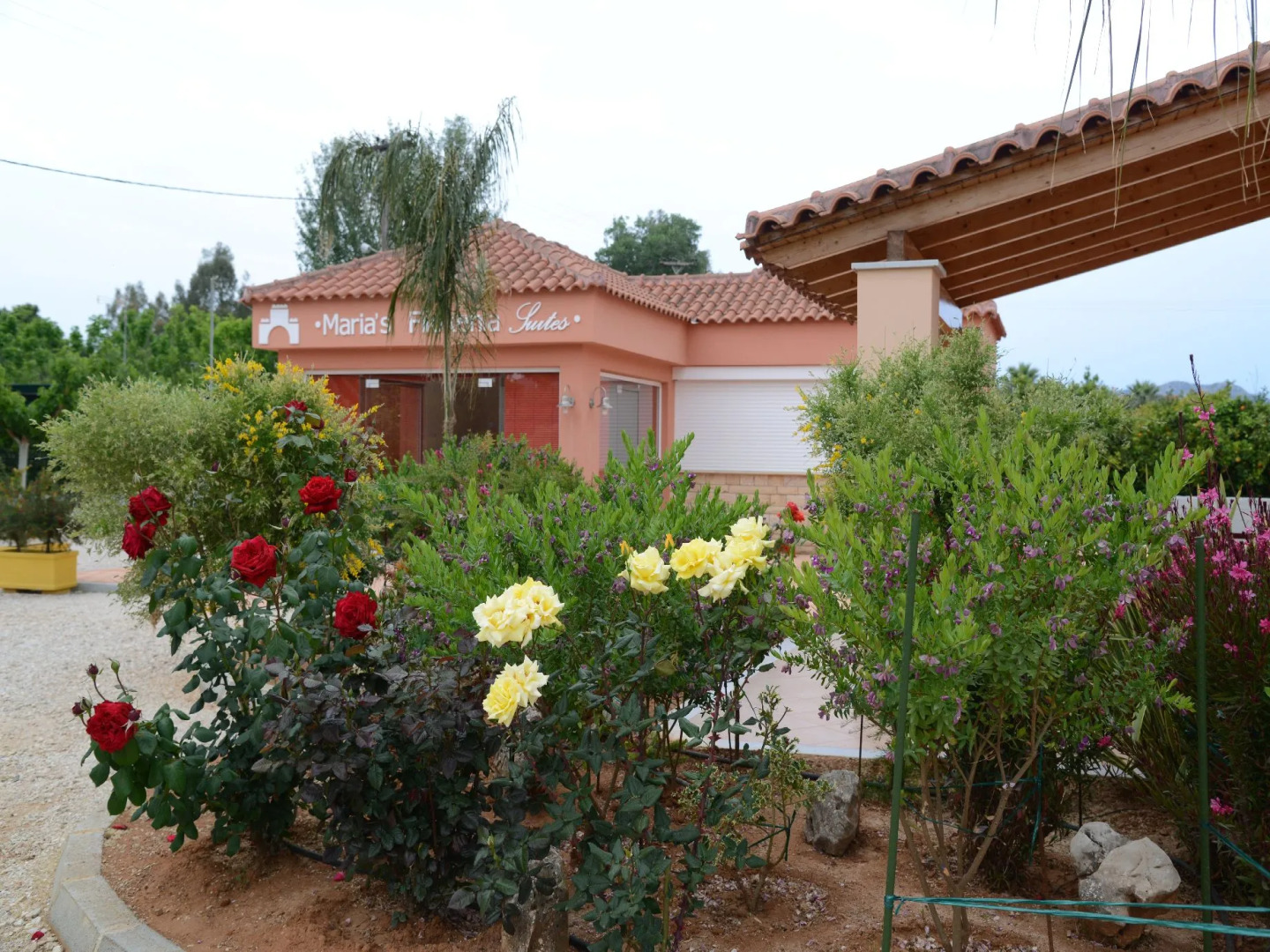 Апарт-Отель Marias Filoxenia Suites