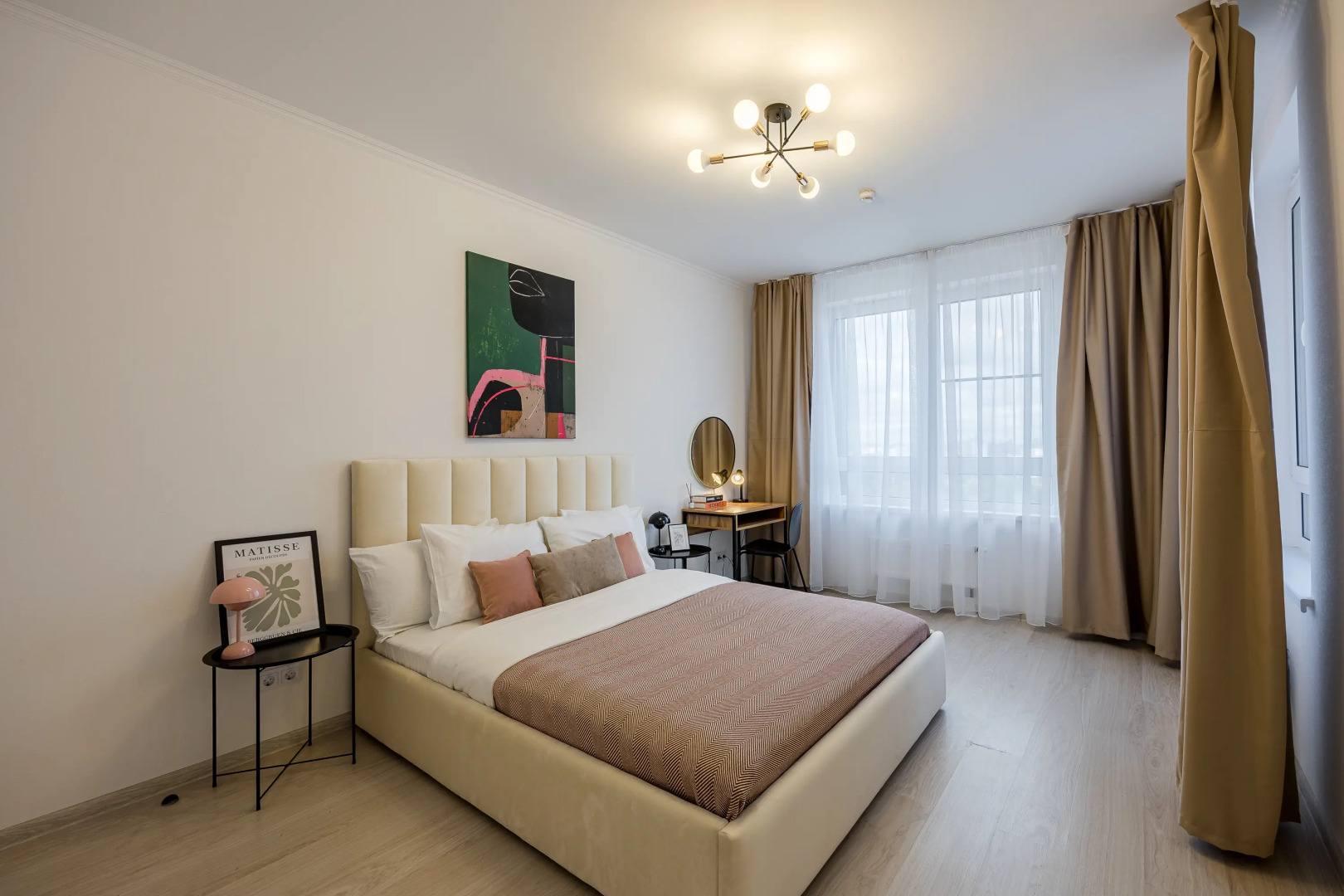 Квартира Уютная 2х комнатная у метро Нагорная