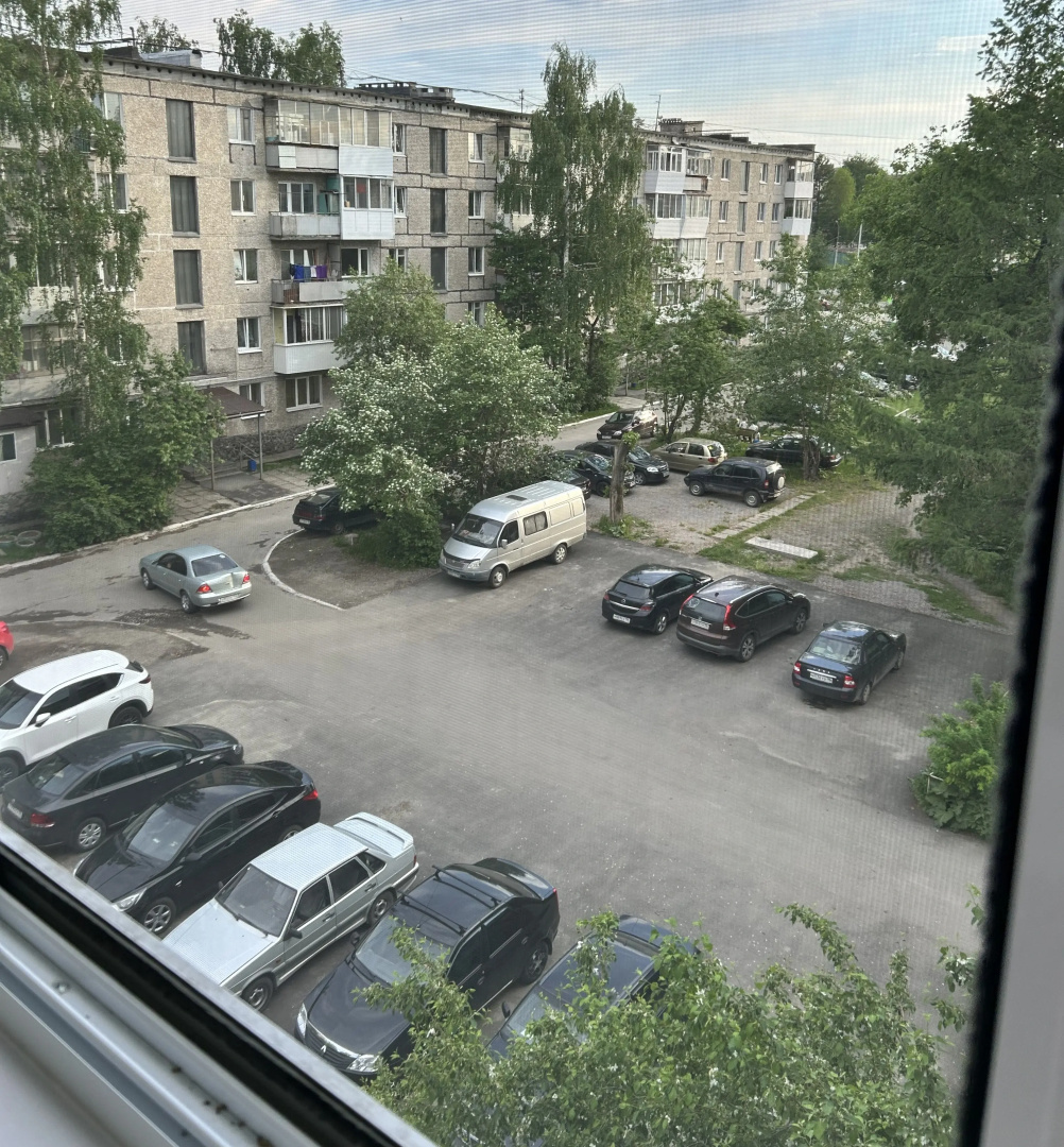 Квартира уютная двухкомнатная в тихом районе