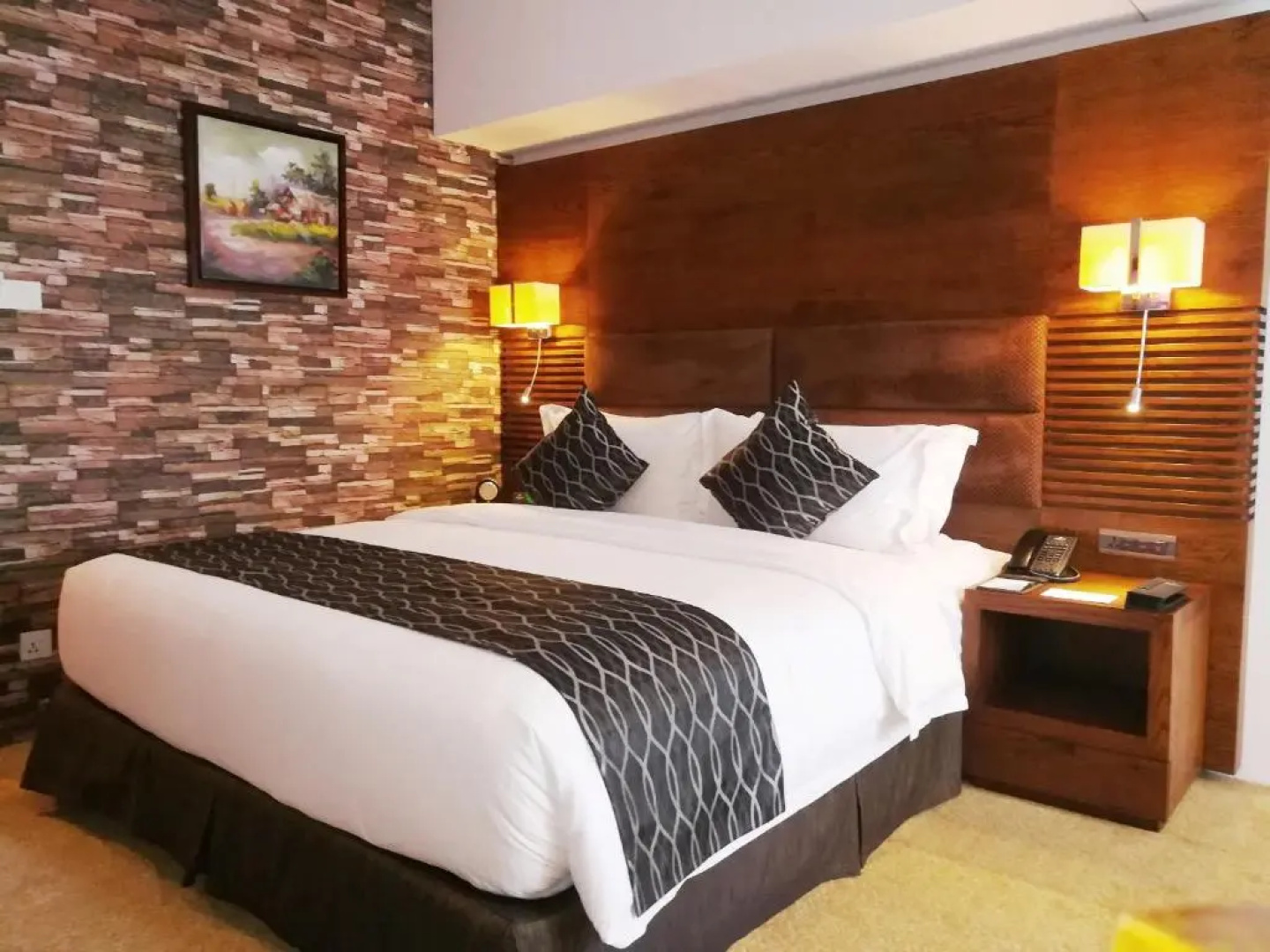 Long Beach Suites Dhaka