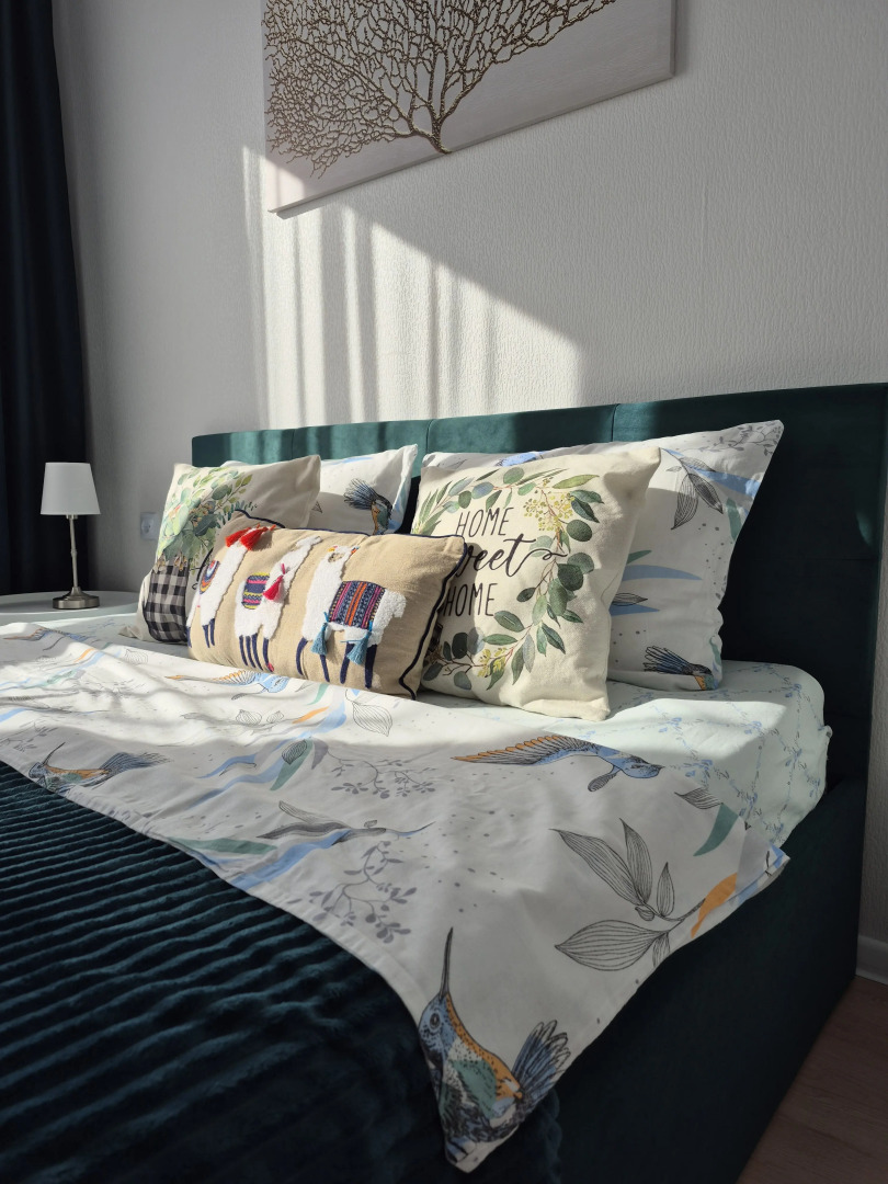 Квартира 1 комнатная улица Лучистая 8