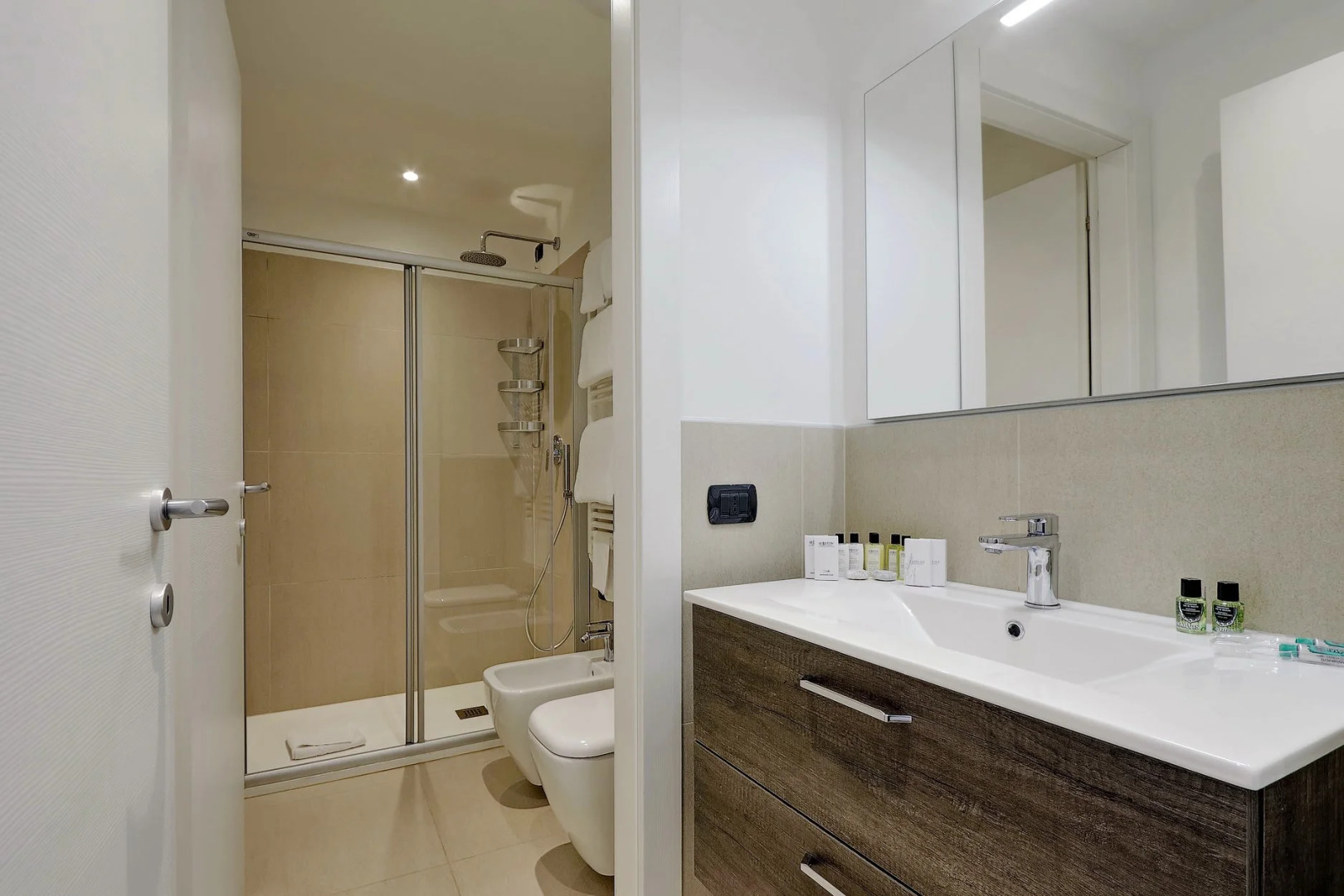 Duomo Hotel & Apartments