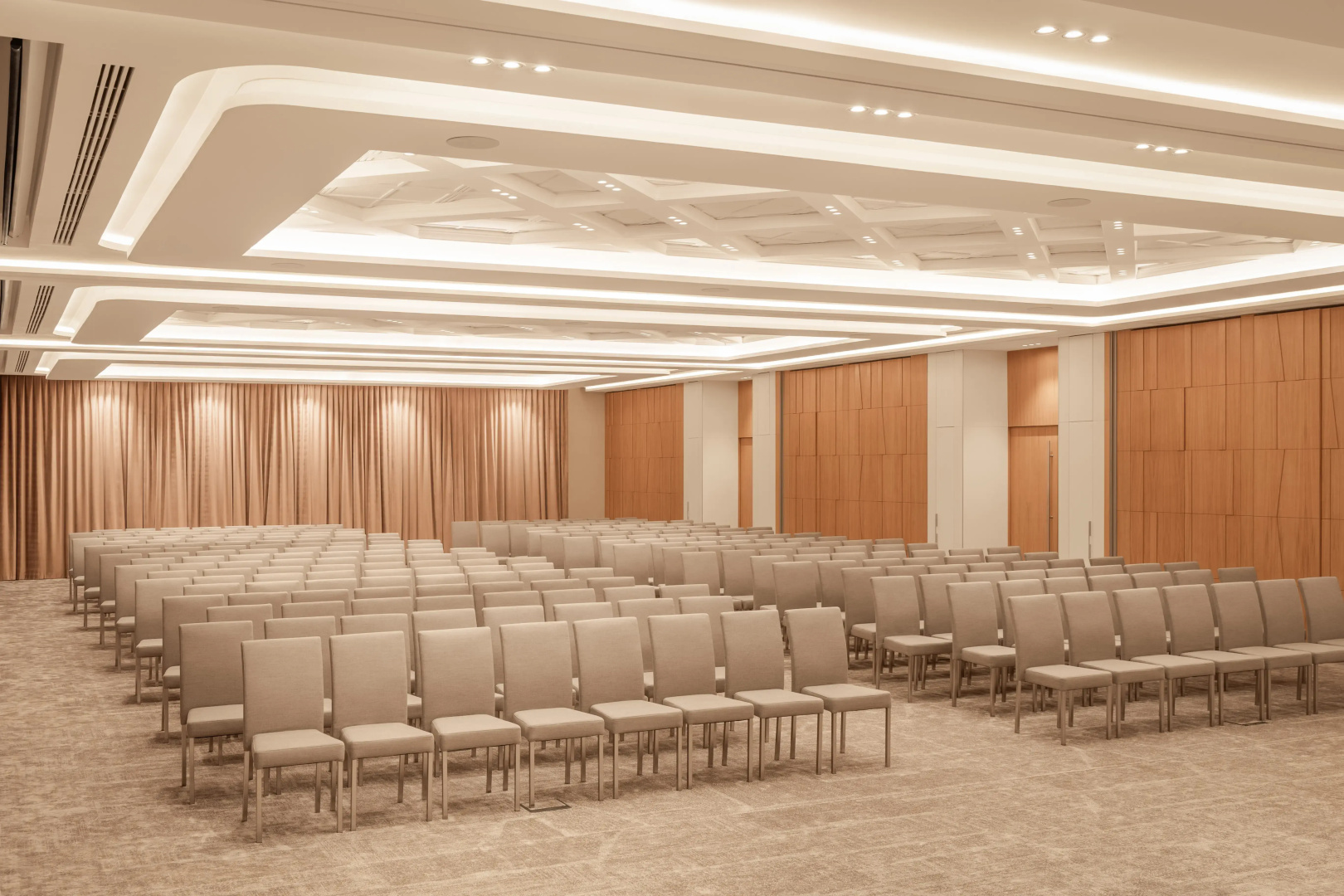 Holiday Inn Almaty