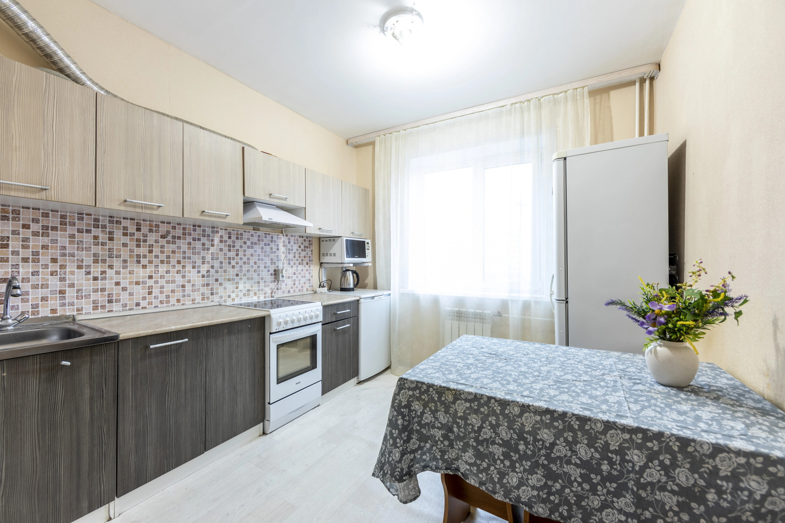 Апартаменты Муравленко 35