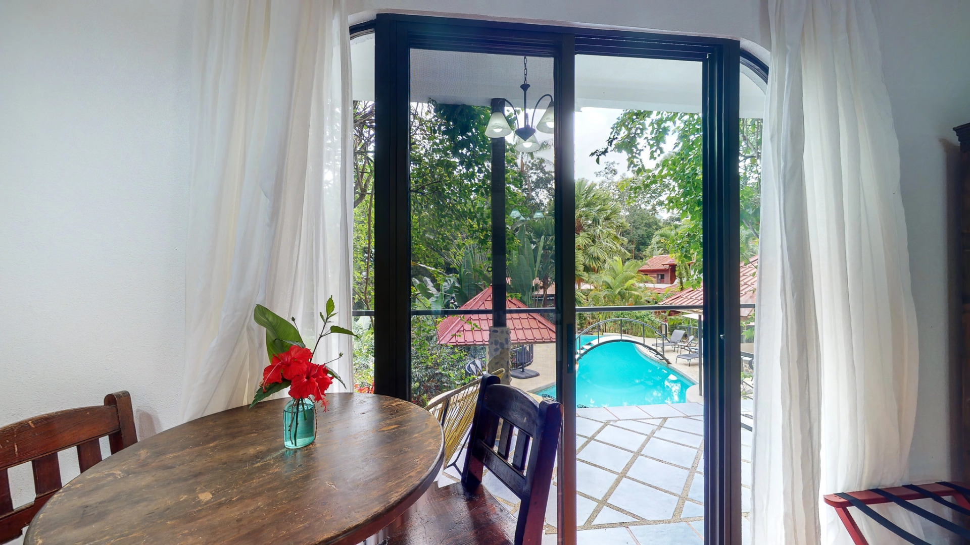 Апарт-отель The Scarlet Villas