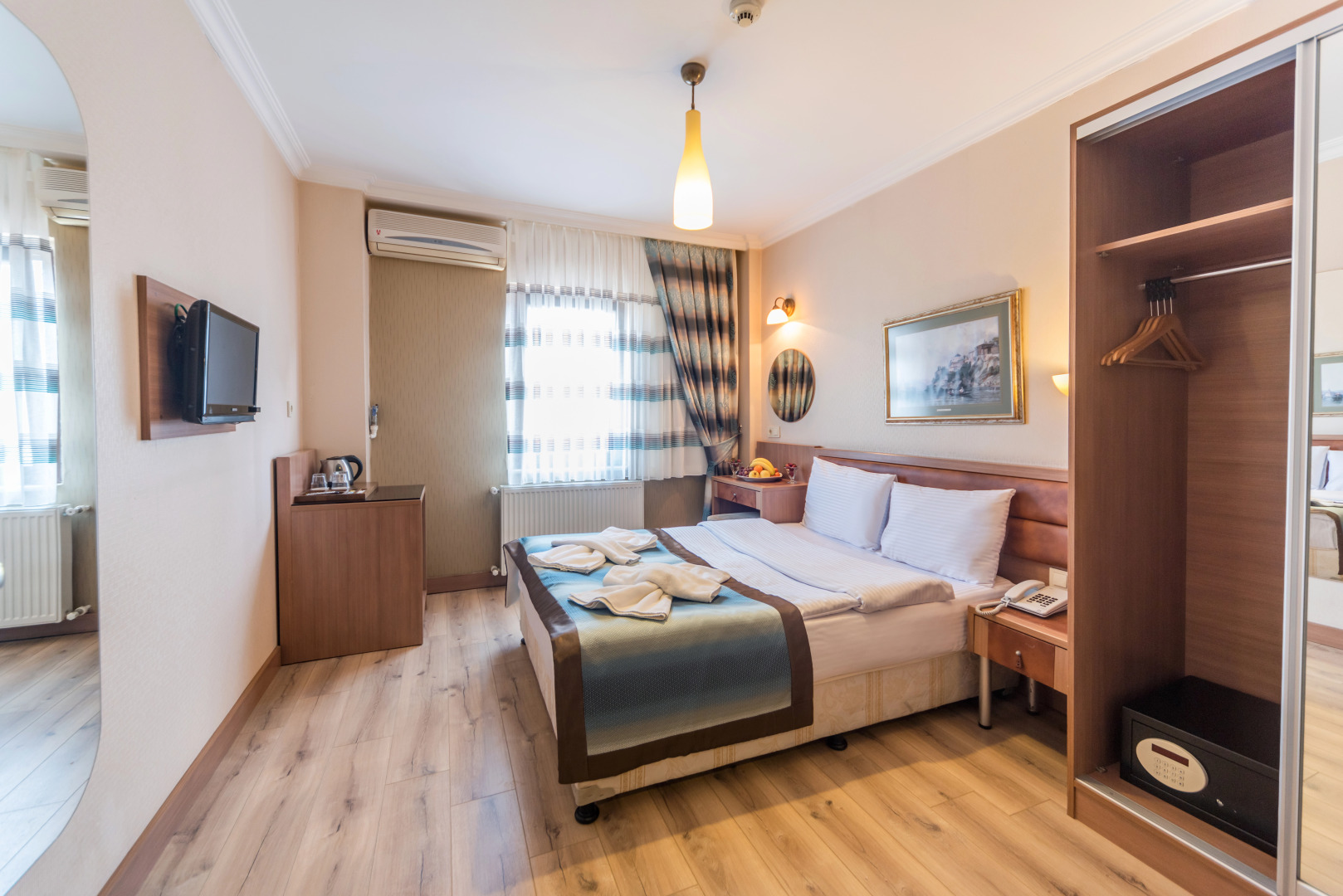 Senabil Hotel Old City