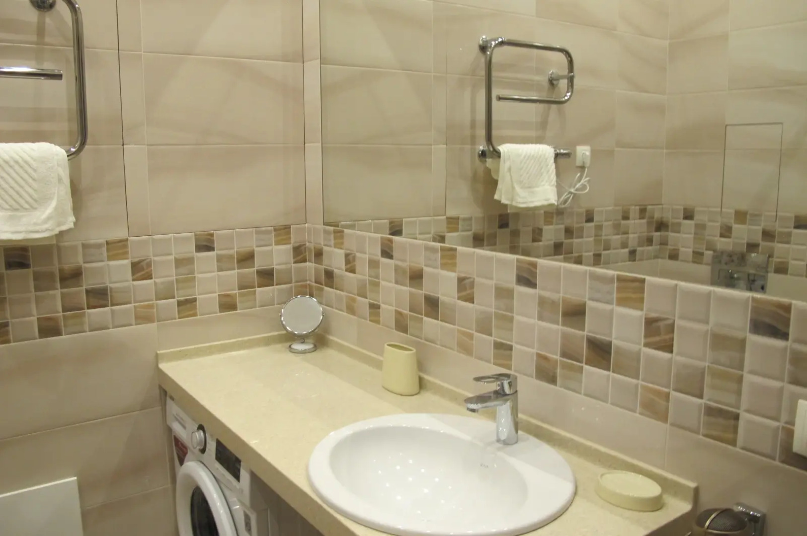 Апартаменты на Бульваре Надежд 8/2