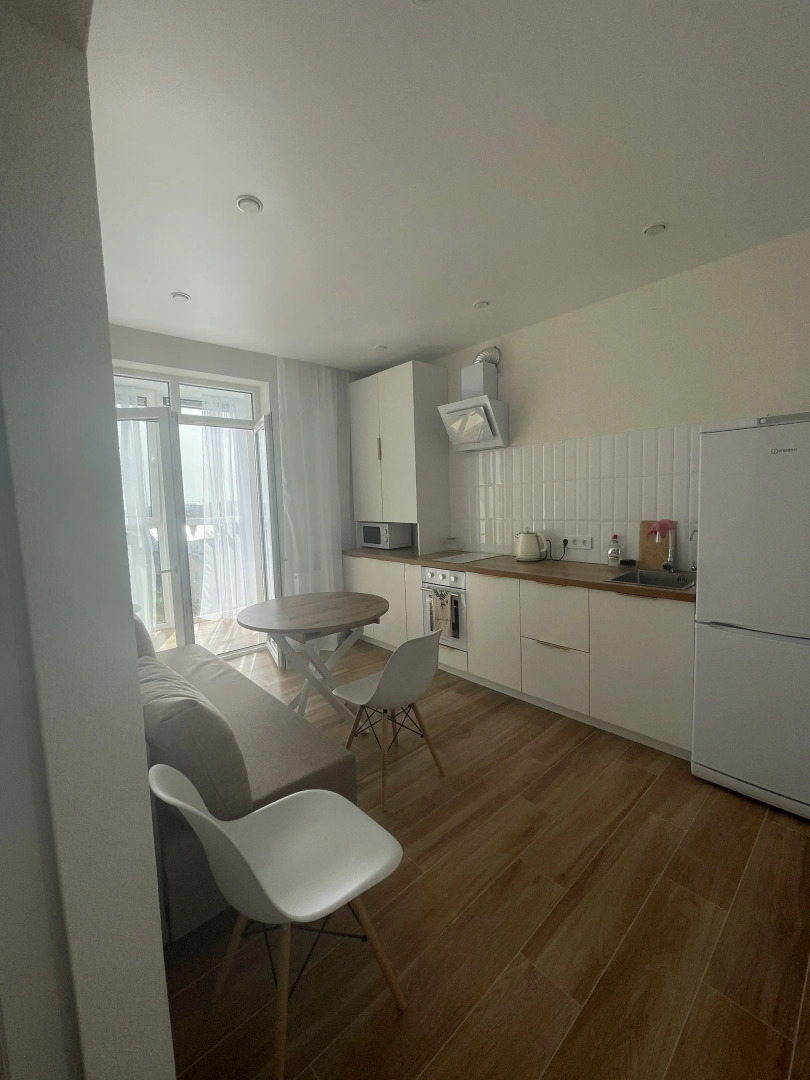 Квартира в Новом Доме с Идеальным Расположением