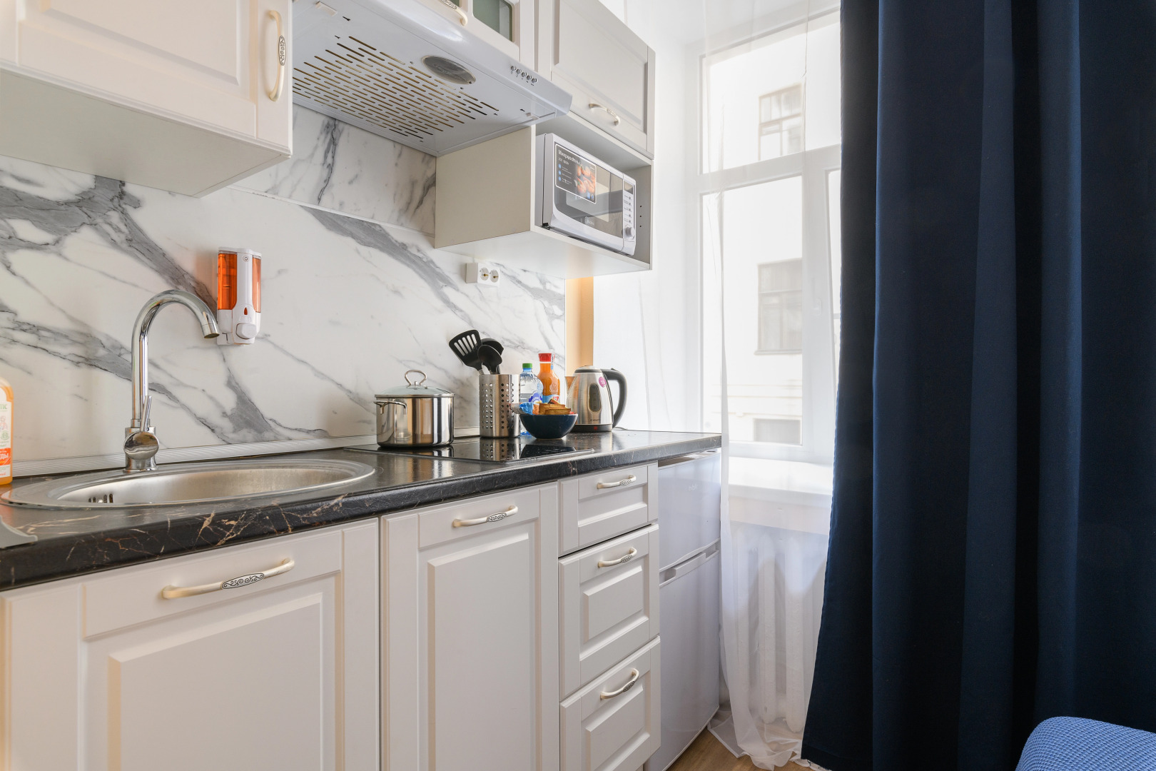 Квартира третья студия на Большом пр. Петроградки