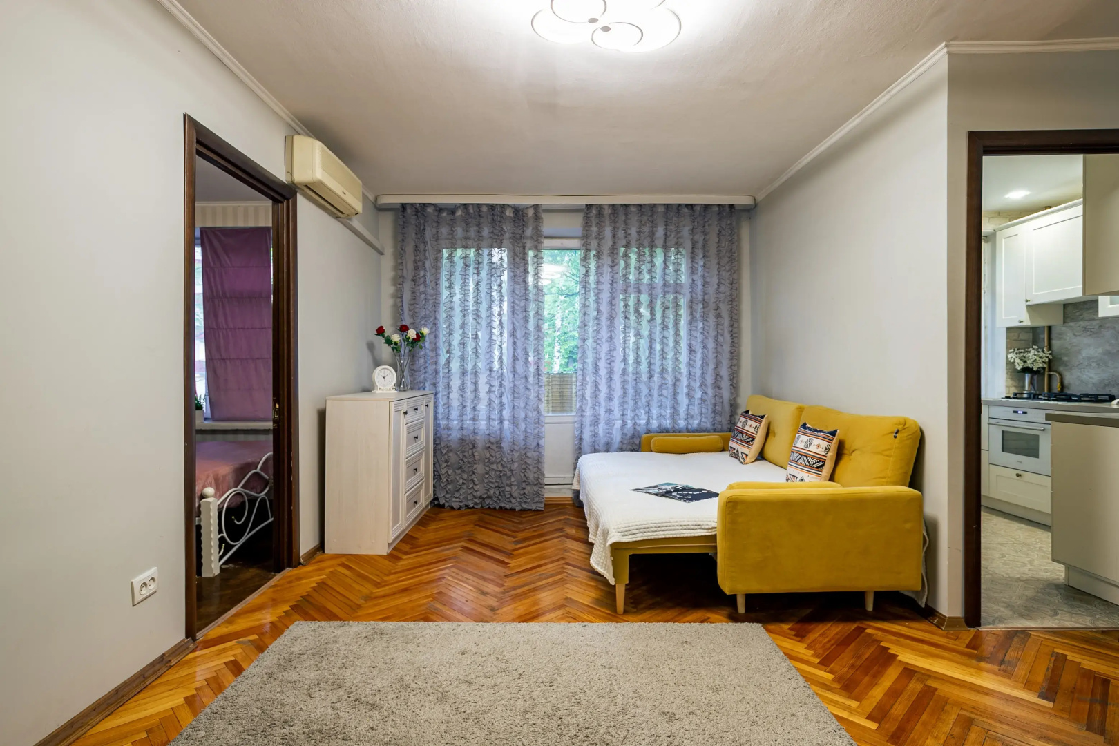 Квартира MaxRealty24 Лобачевского 80