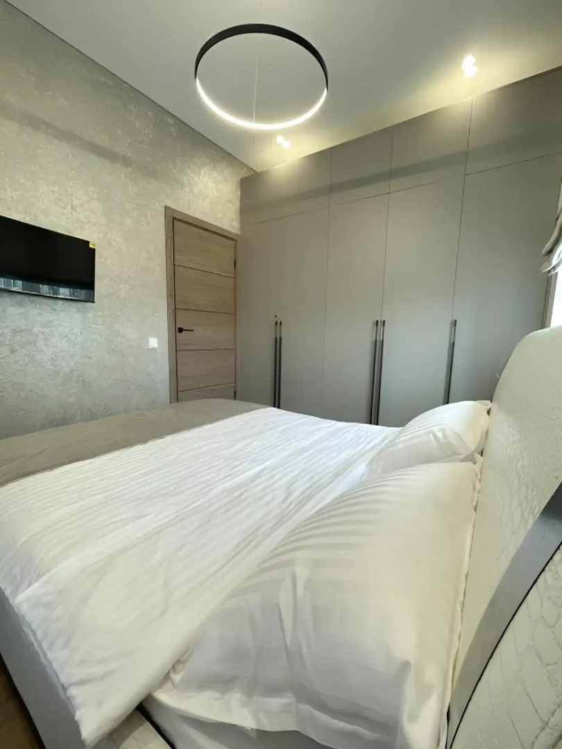 Апартаменты Дизайнерская евротрёшка