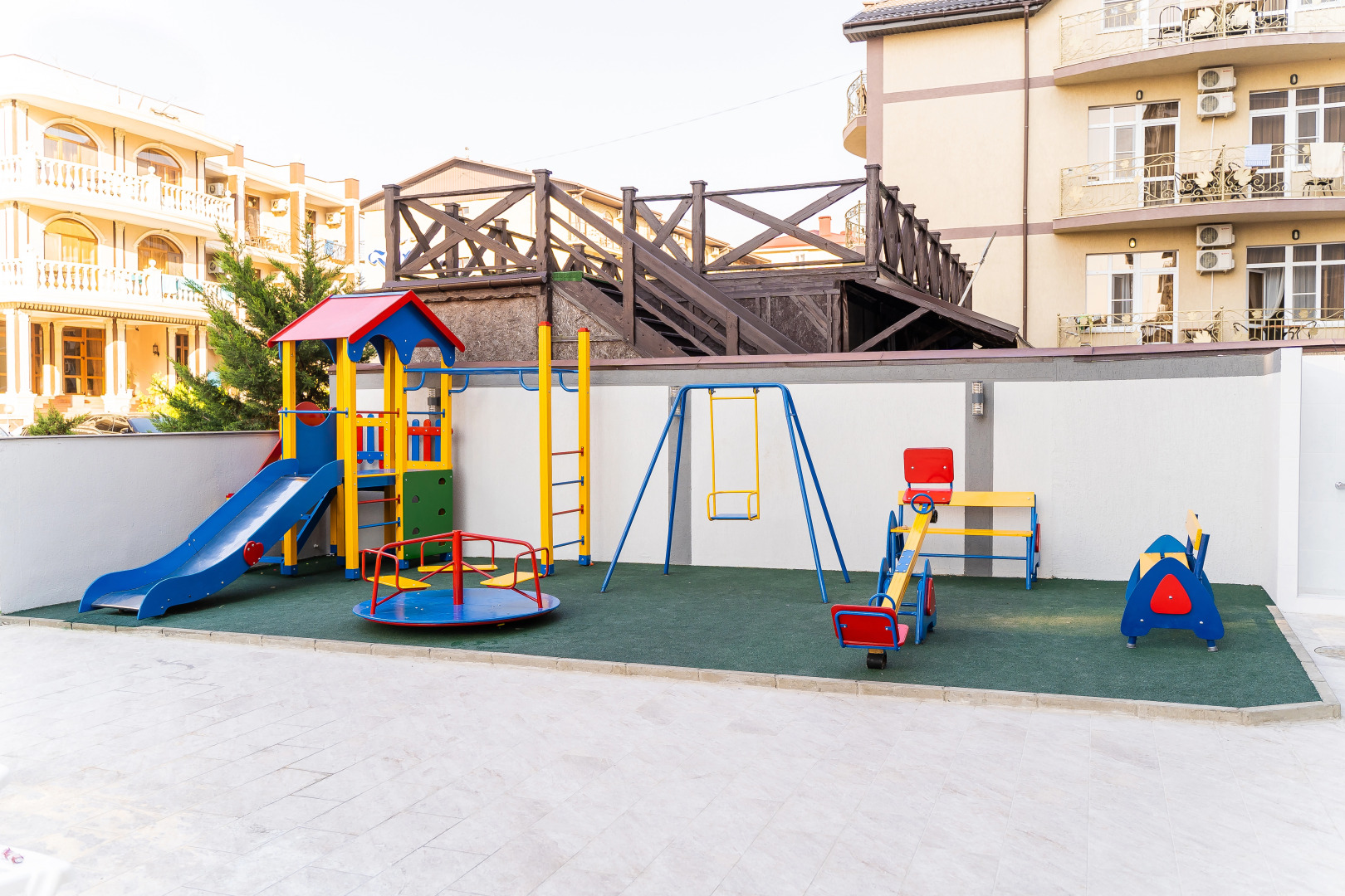 Отель Элефтерия