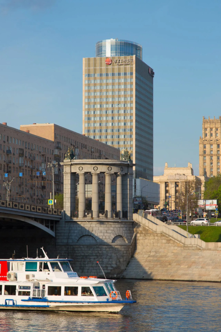 AZIMUT Сити Отель Смоленская Москва