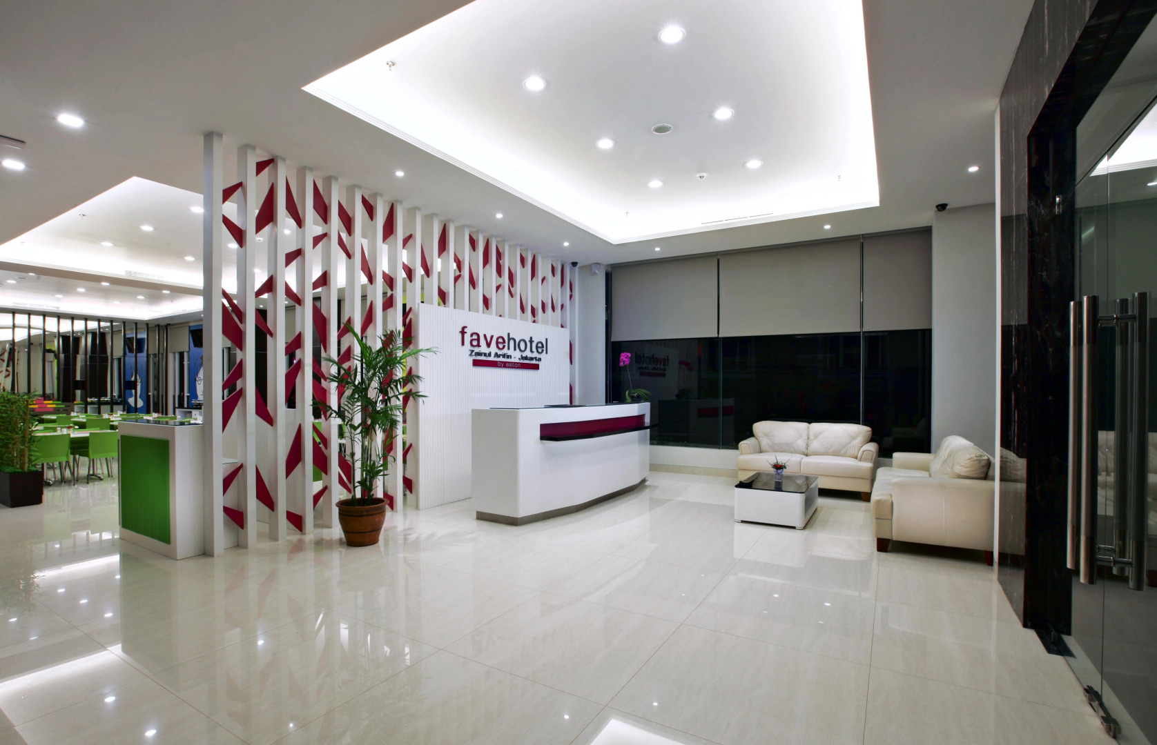 Отель Favehotel Zainul Arifin
