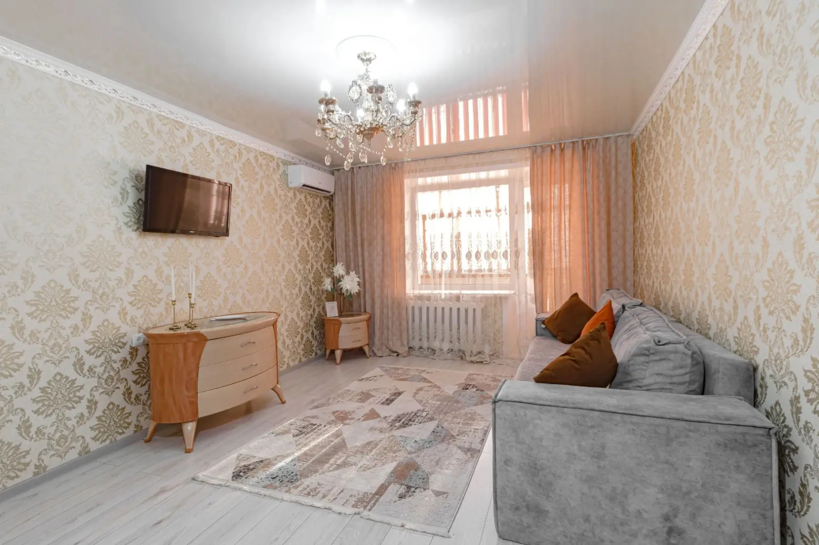 Квартира уютная полноценная двухкомнатная