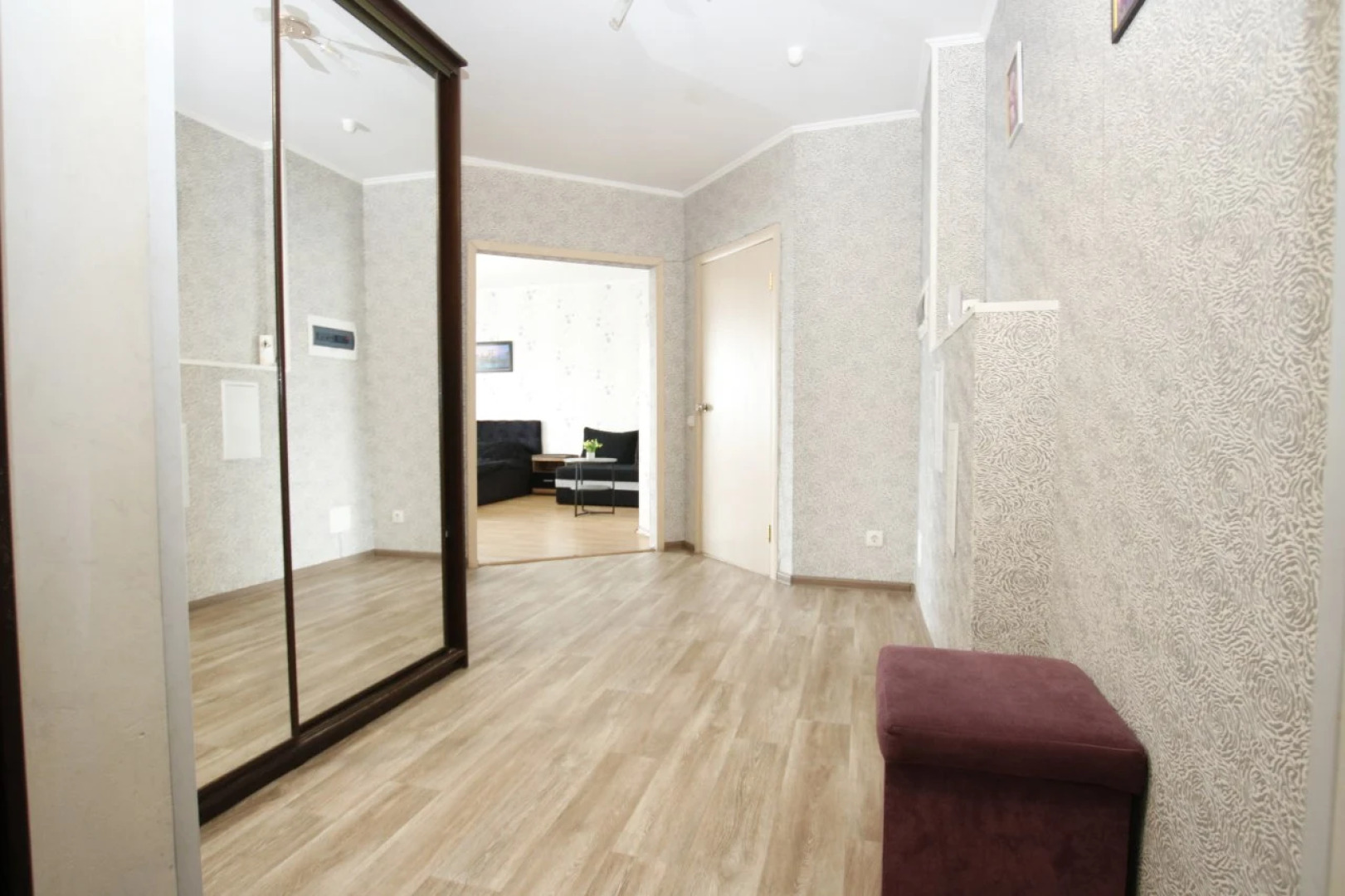 Апартаменты Юлиуса Фучика 9