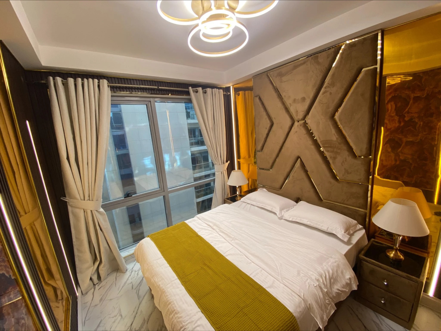 Апартаменты Luxurious Beachfront Marjan Island for Comfortable Stay