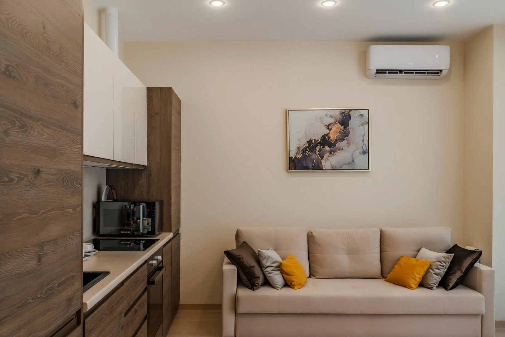 Апартаменты в Самом Центре Сочи в АК Архитектор