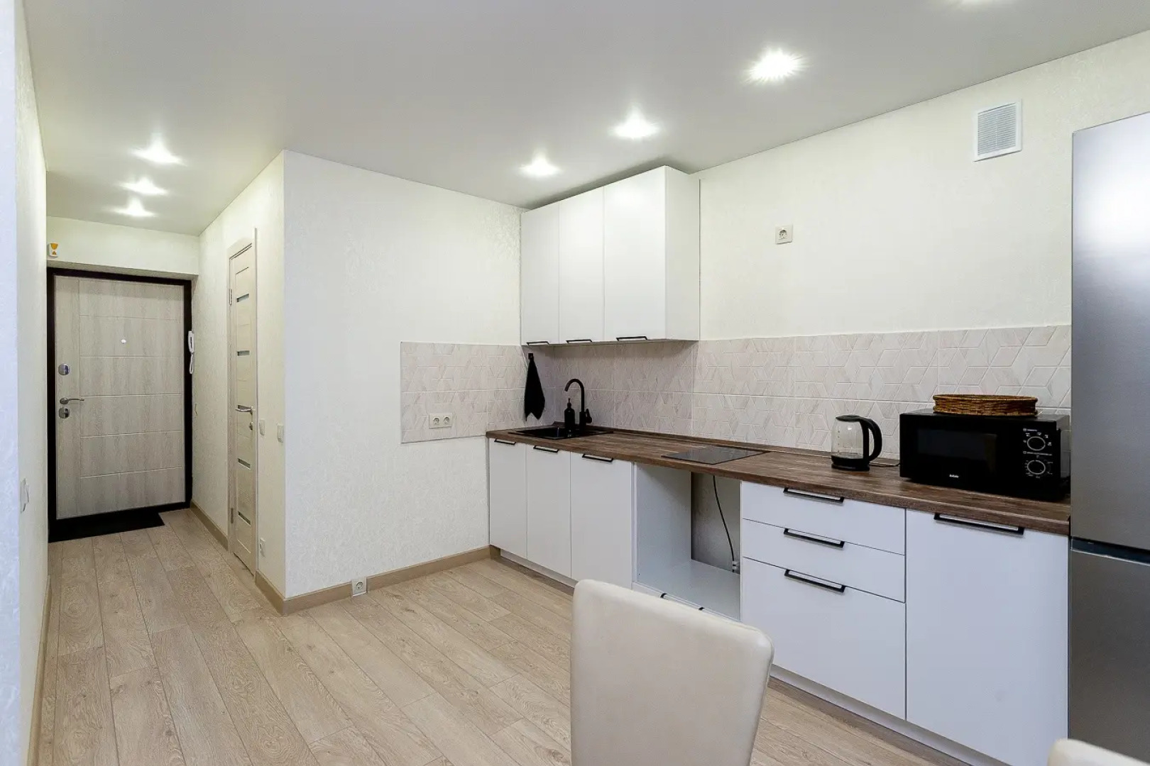 Квартира на Диктора Левитана 44