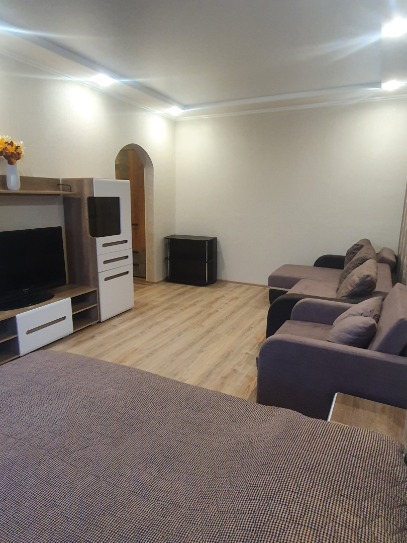 Апартаменты на 60 лет Октября 8