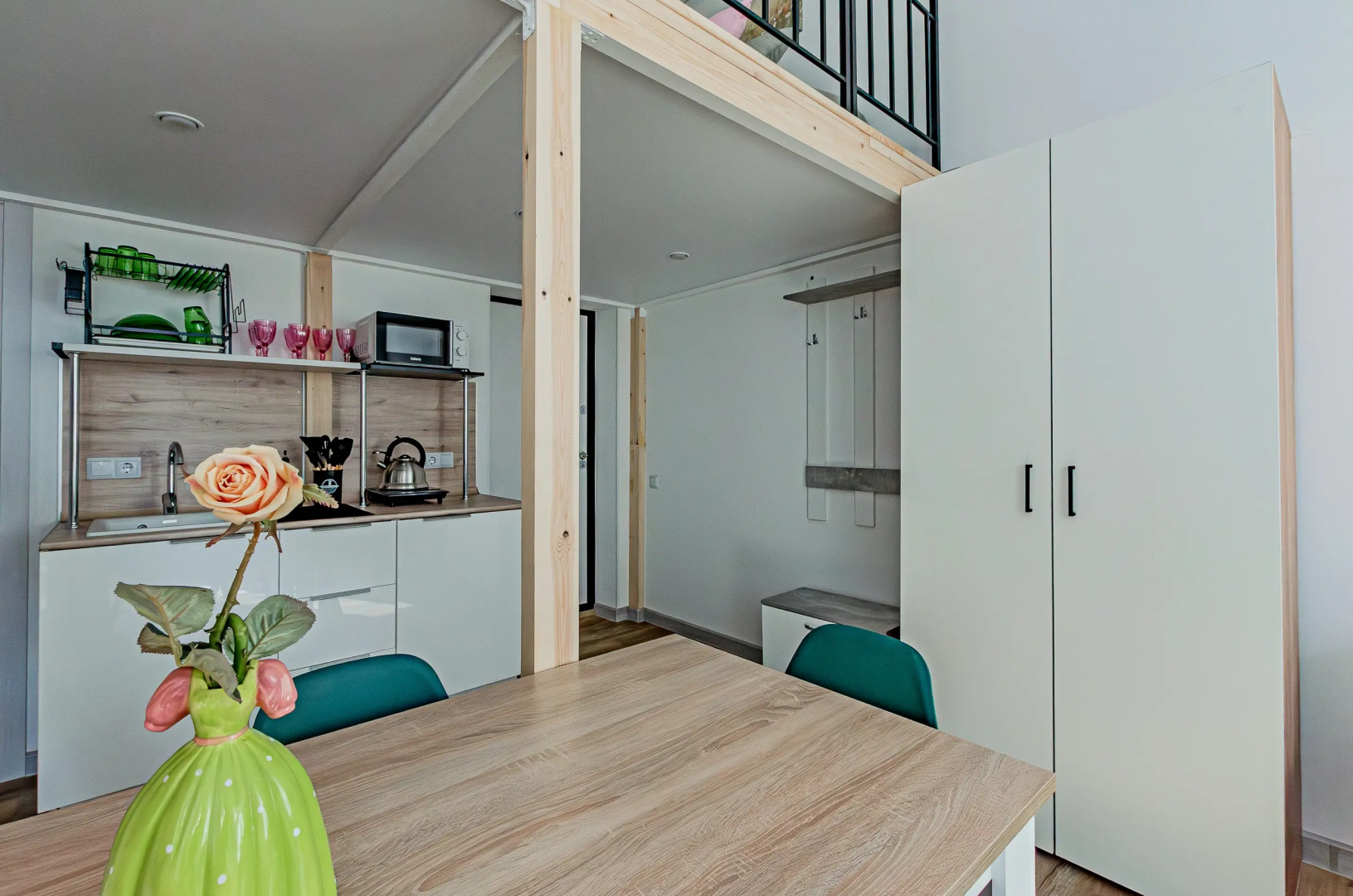 Квартира Kremlin Olive Pink