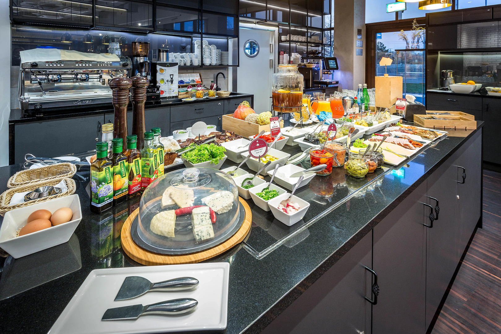 Отель Qubus Lodz