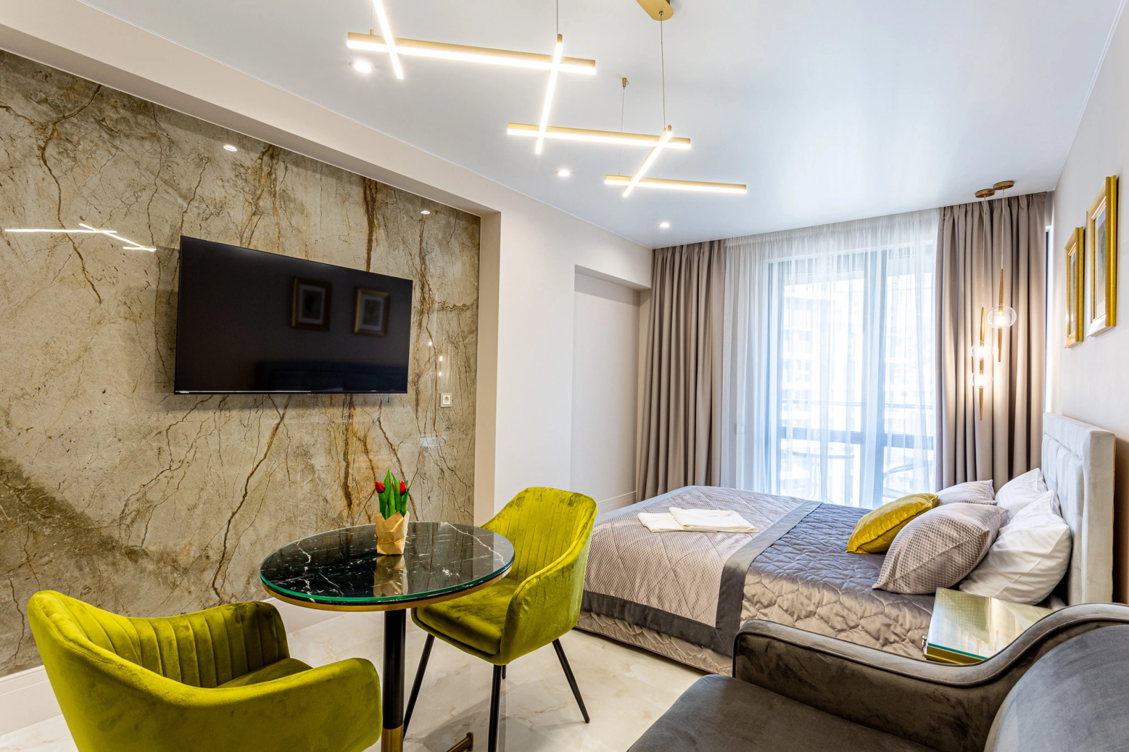 Апартаменты Люкс в Центре Сочи