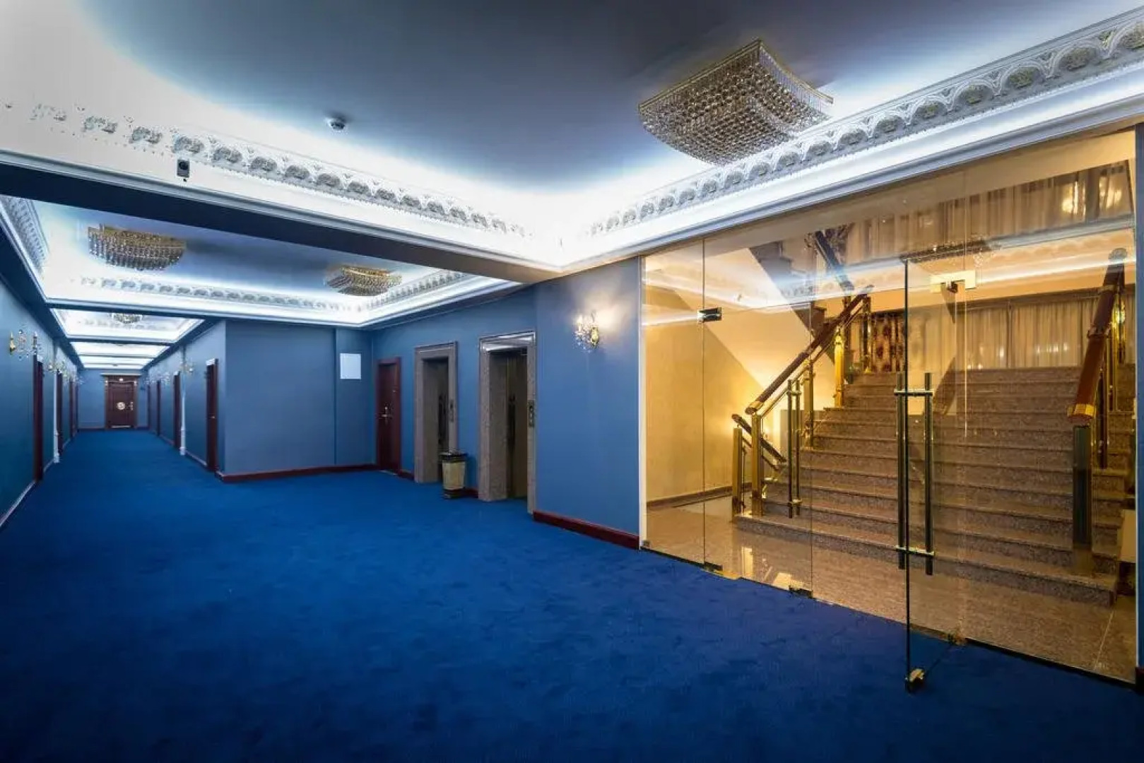 Артис Плаза