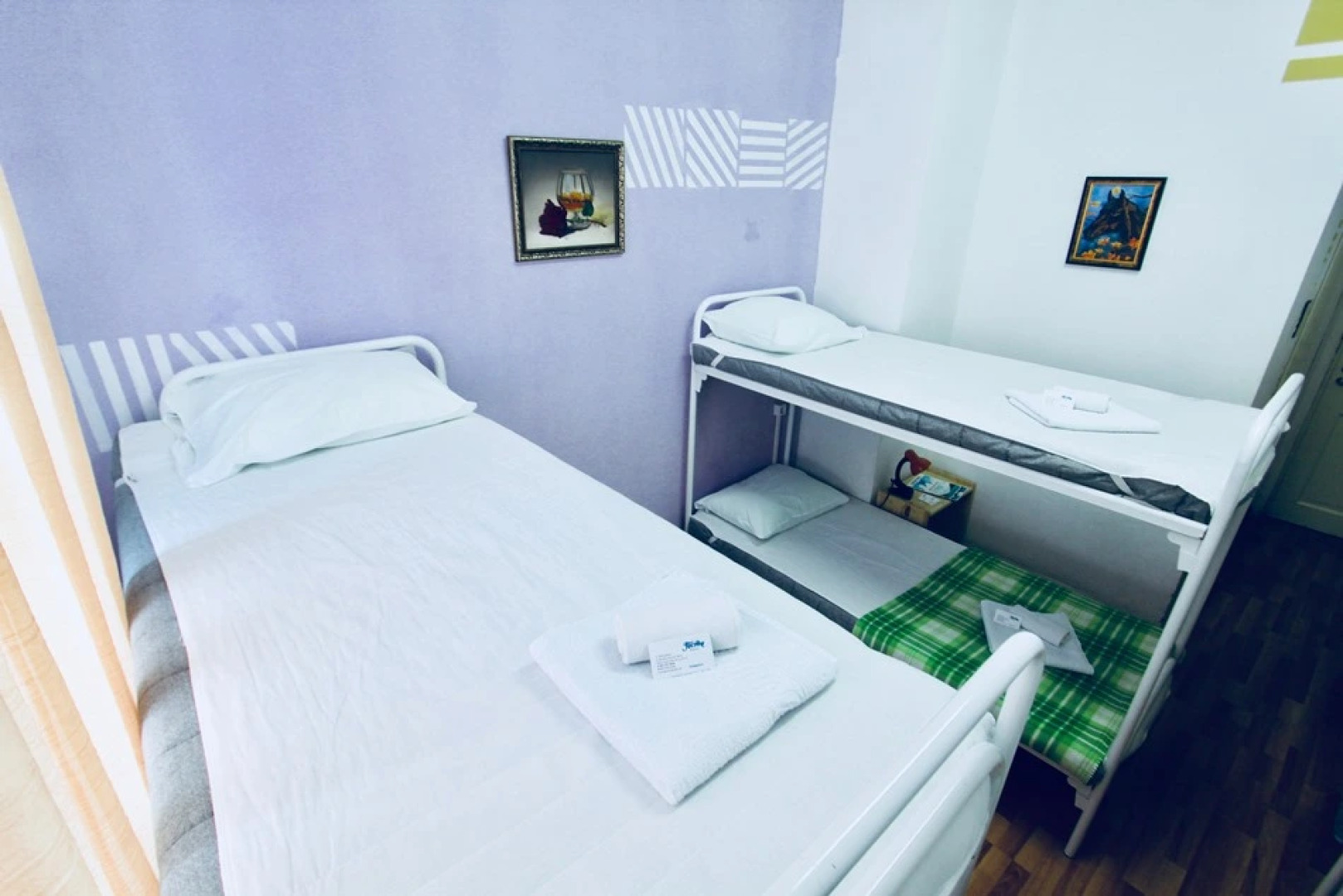 Хостел Гости