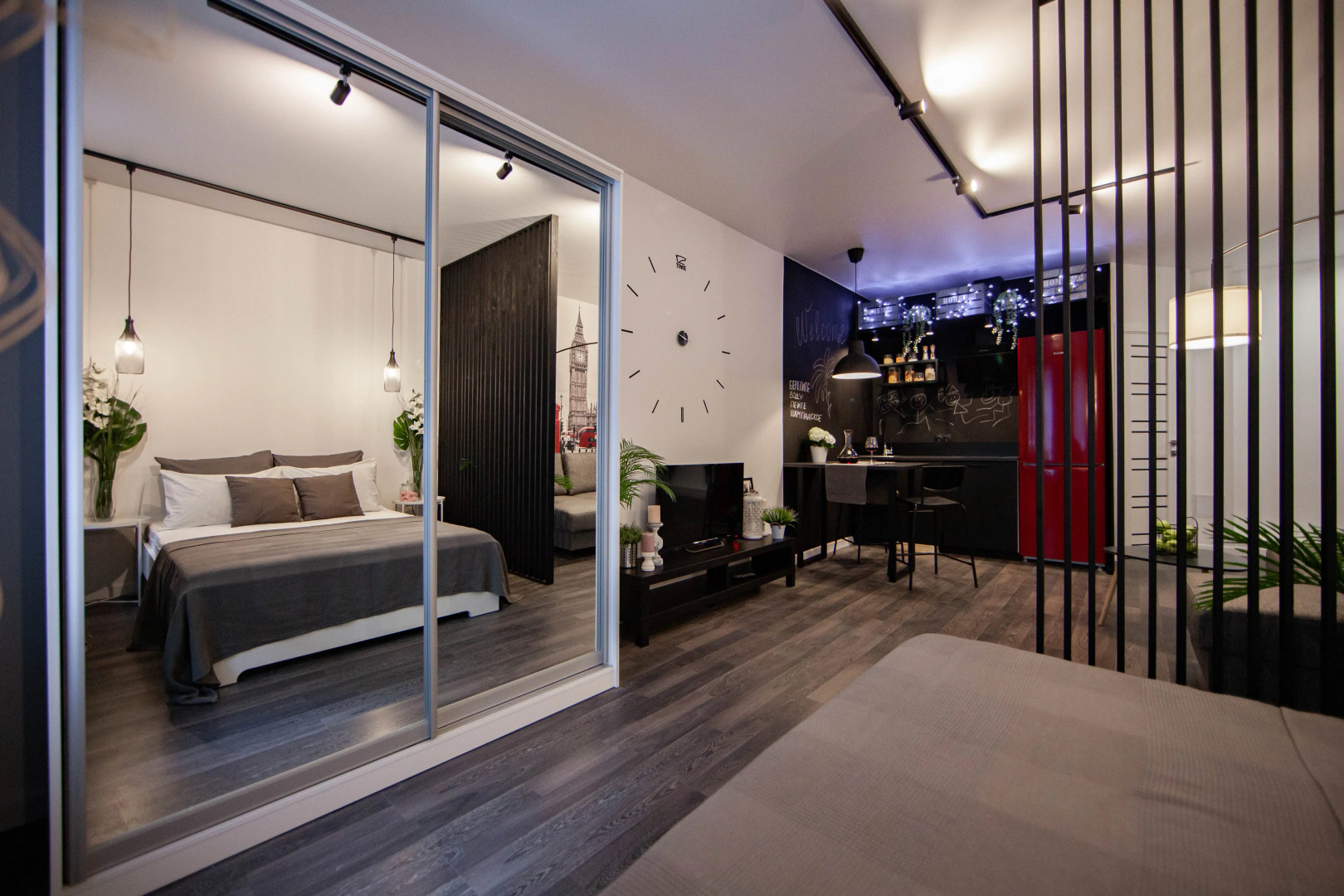 Апартаменты iRon Cat у Сенной Площади