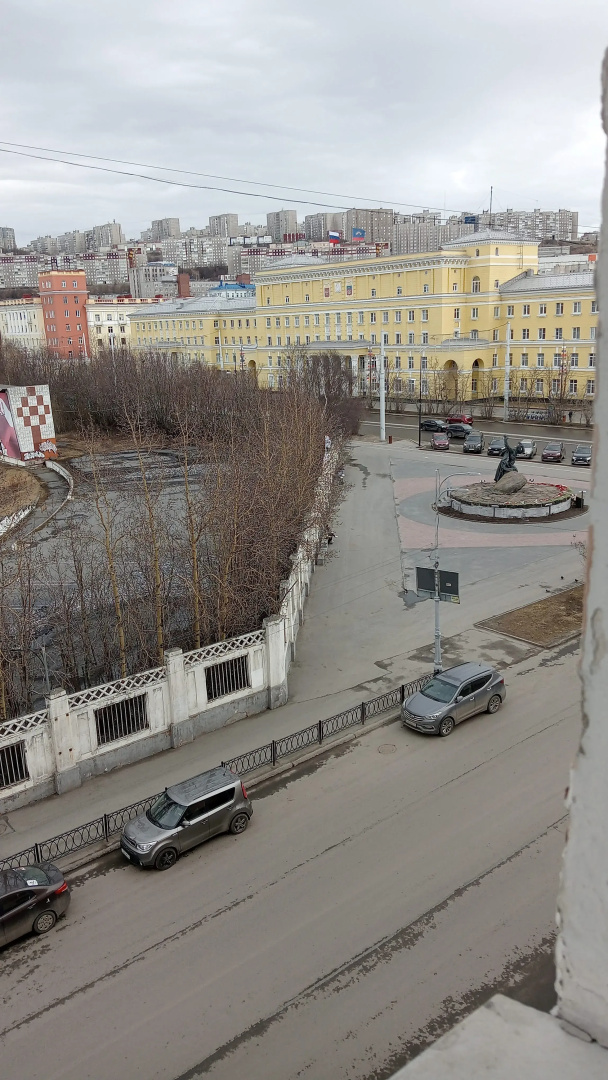 Меблированные комнаты Ваш Дом на Ленинградской (2 подъезд, кв. 32)