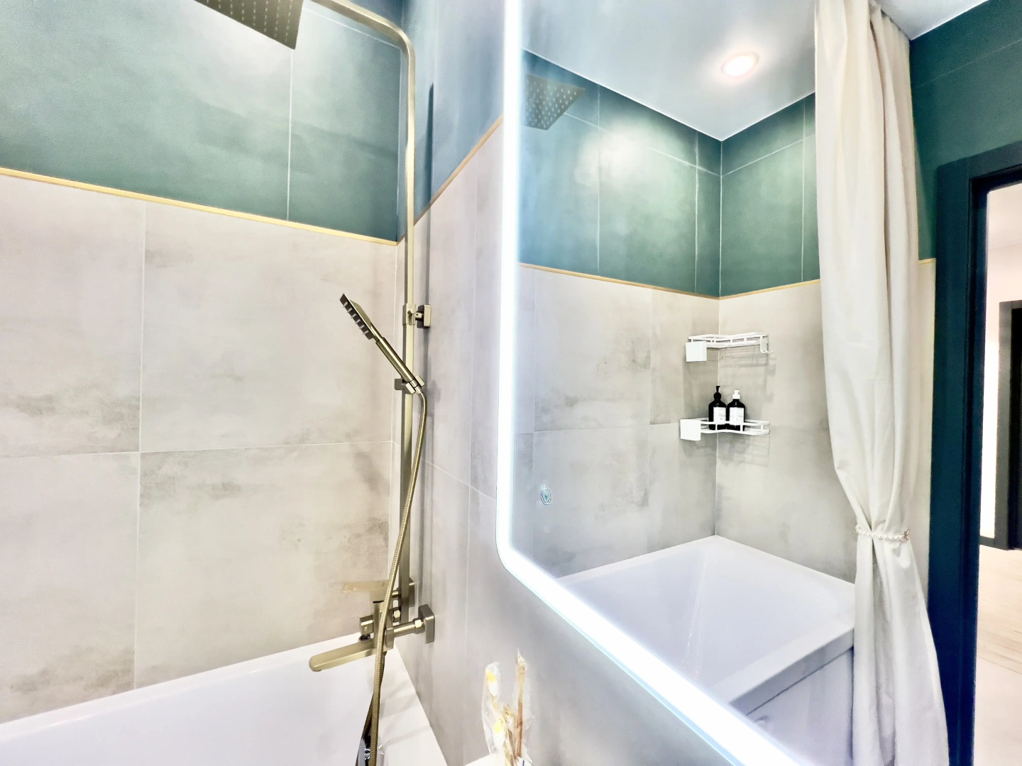 Апартаменты ВыДома на Тюменском Арбате с видом на Бульвар Дзержинско