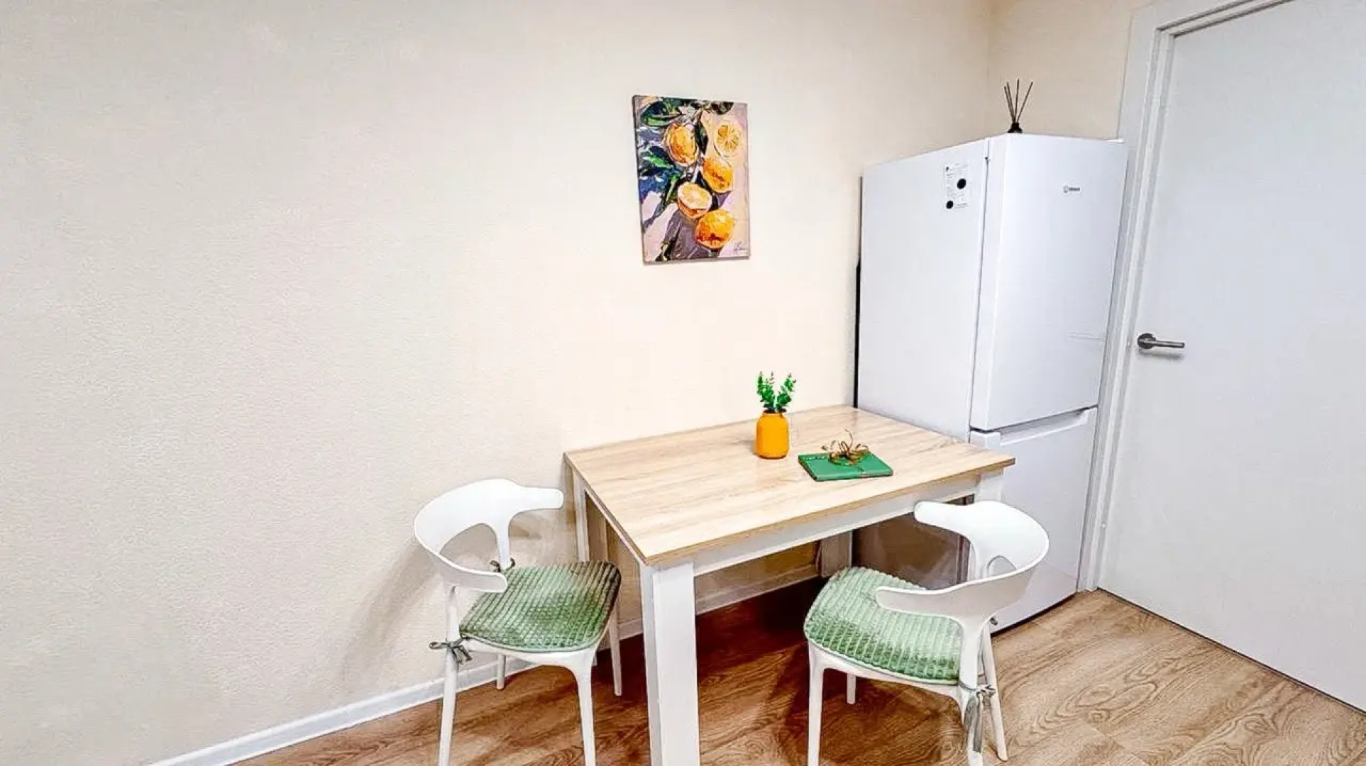 Апартаменты Новая студия на 10 этаже