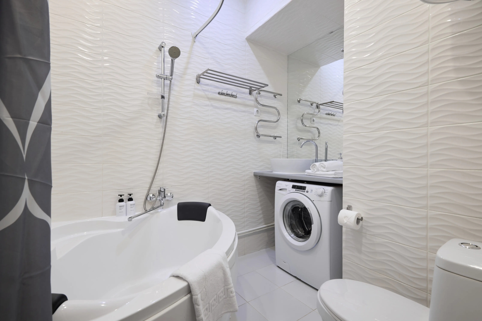 Квартира RoomyRoom на Английском проспекте