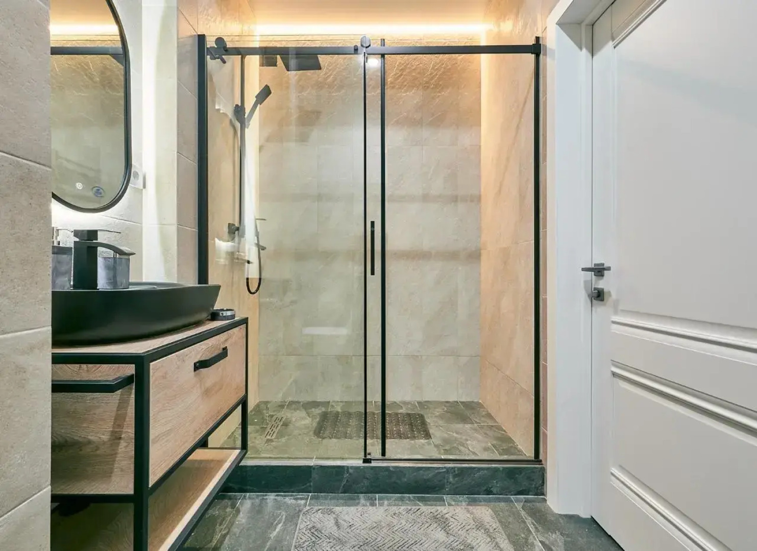 Квартира на Декабристов