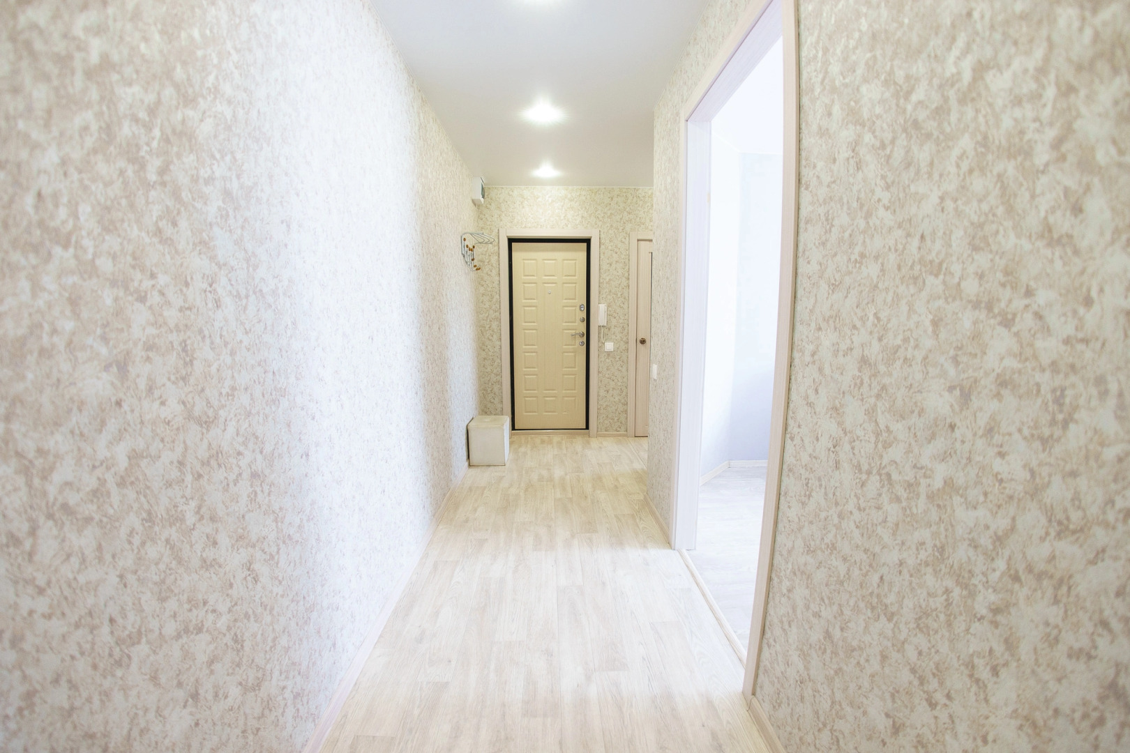 Апартаменты InnDays на Серебровской16Е