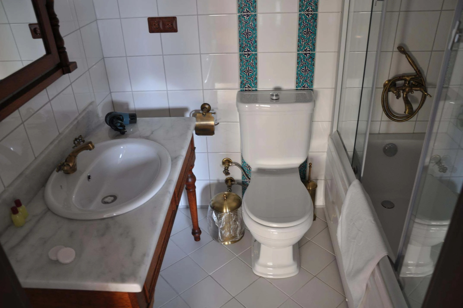 Отель Aruna