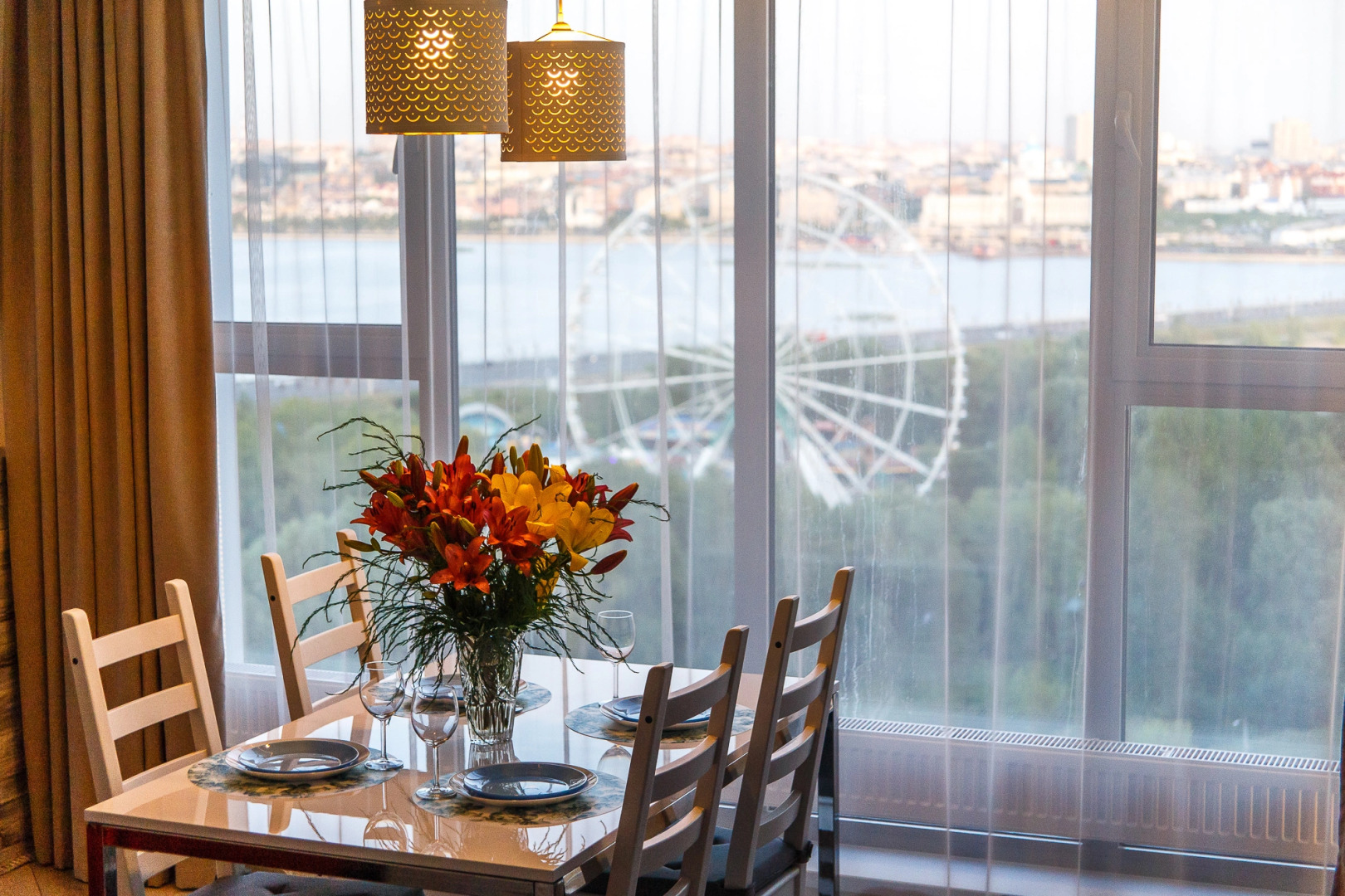 Апартаменты с Видом на Набережную Кремля