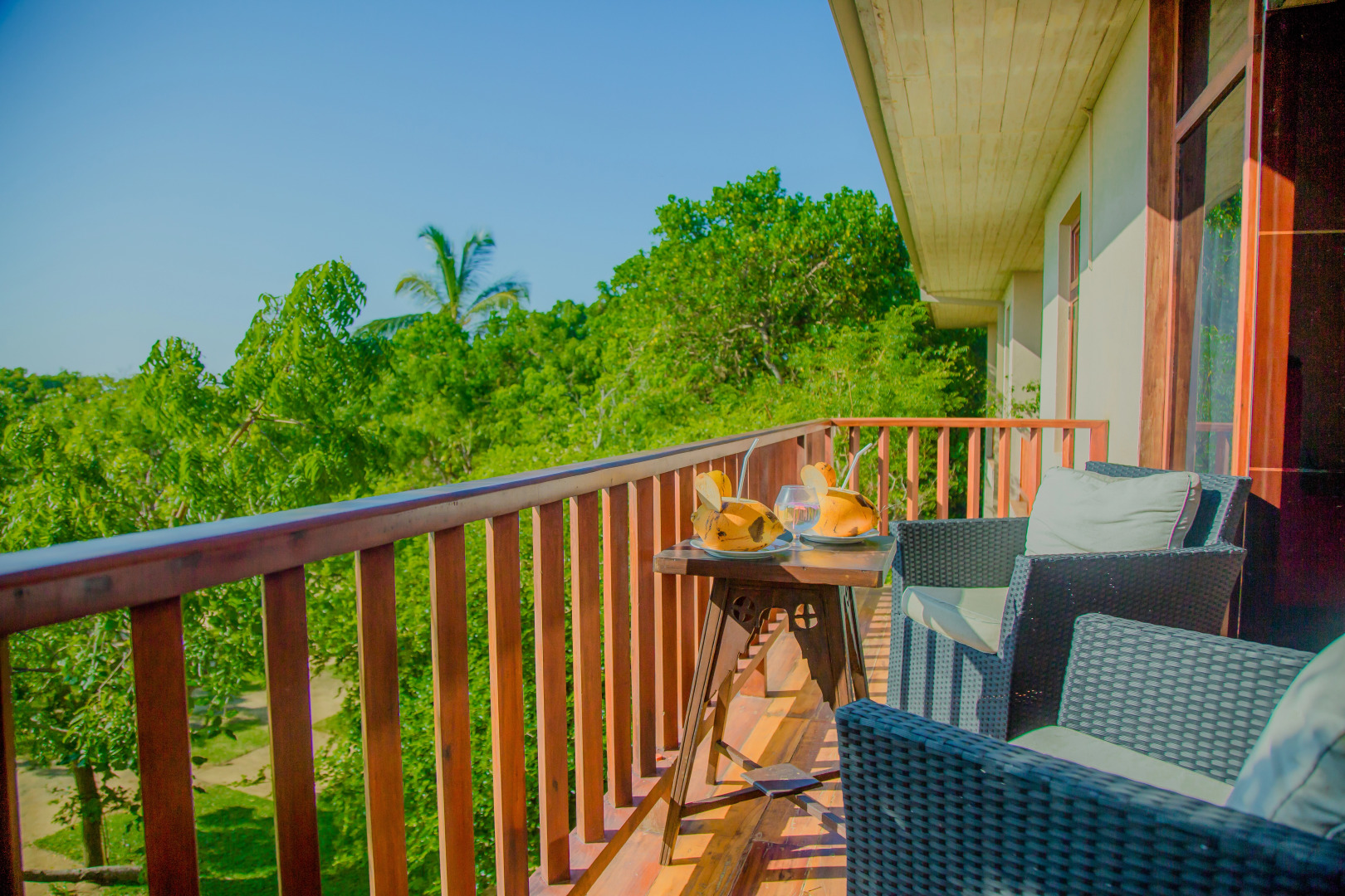 Отель Nikara Yala Beach Villas