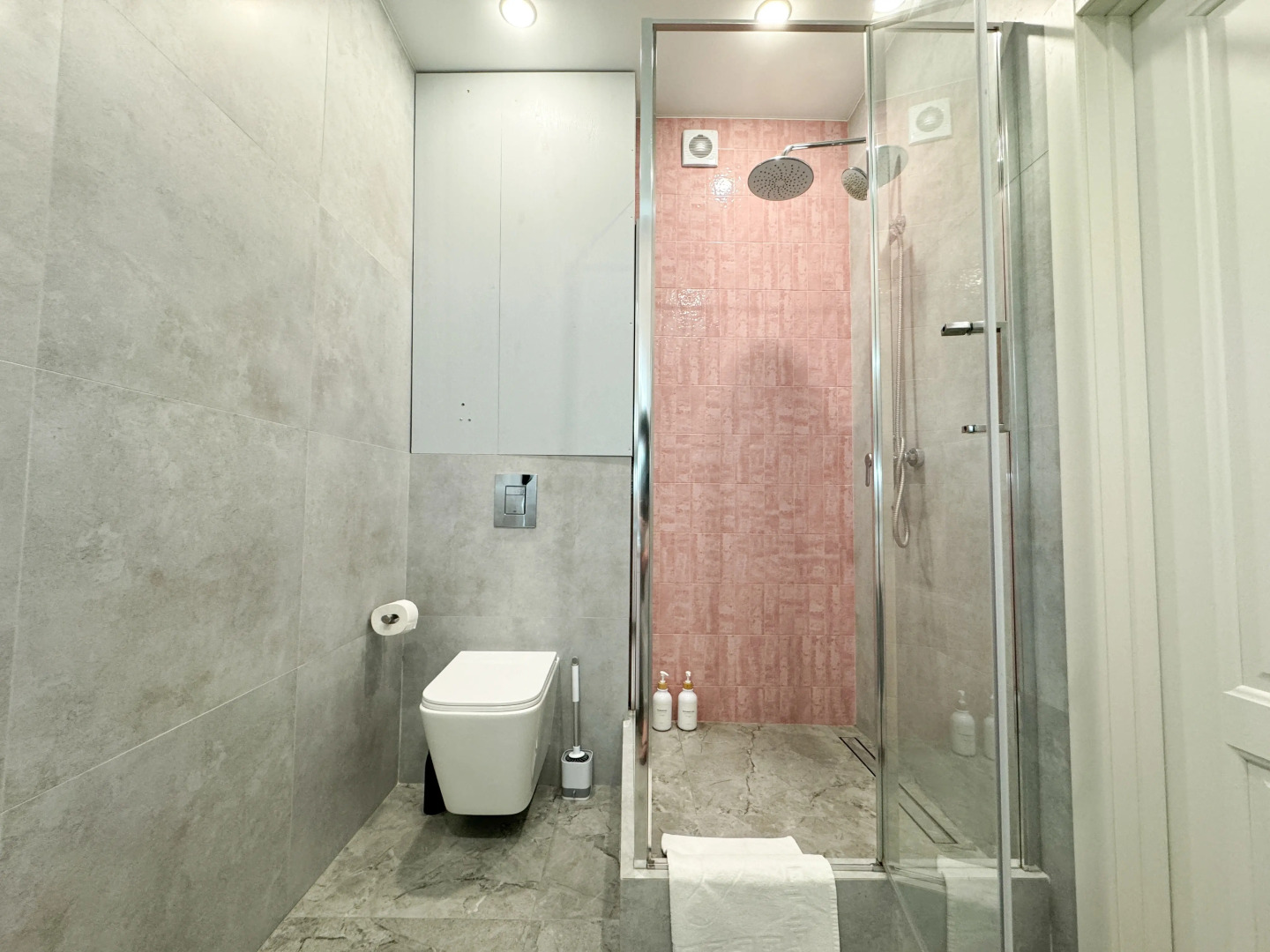 Квартира Евродвушка в пяти минутах от Аквапарка Лето Лето