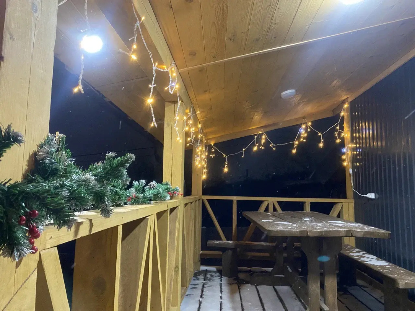 Частный дом Ирбис  Уральская сказка