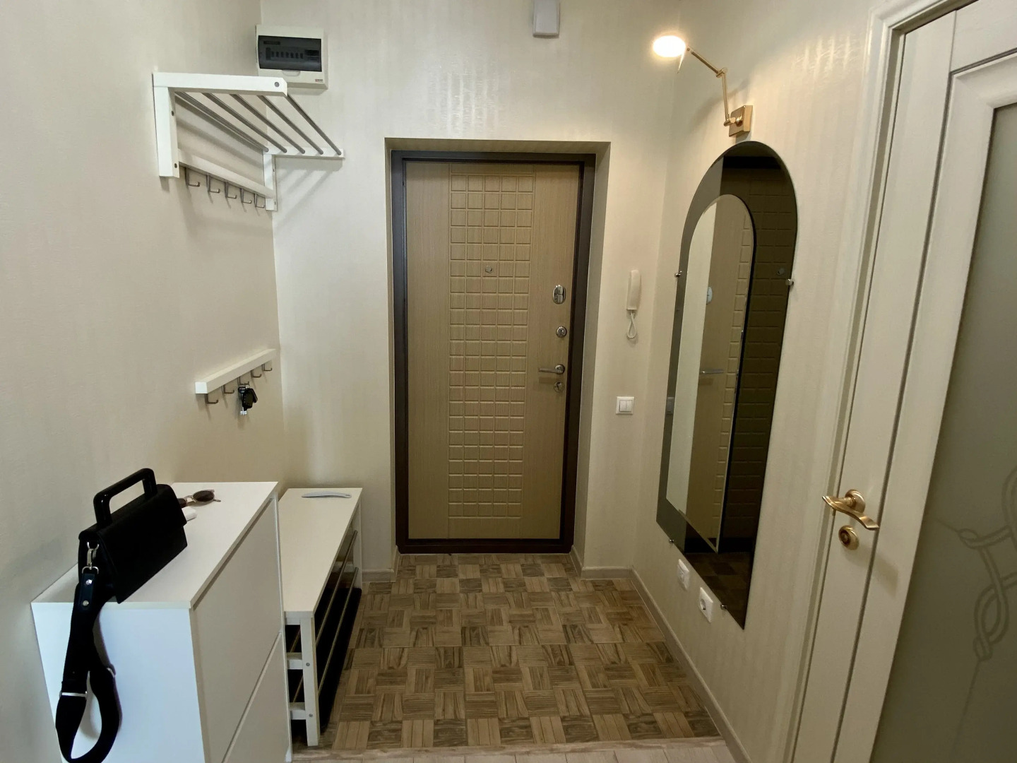 Квартира в новом доме с красивым видом на город