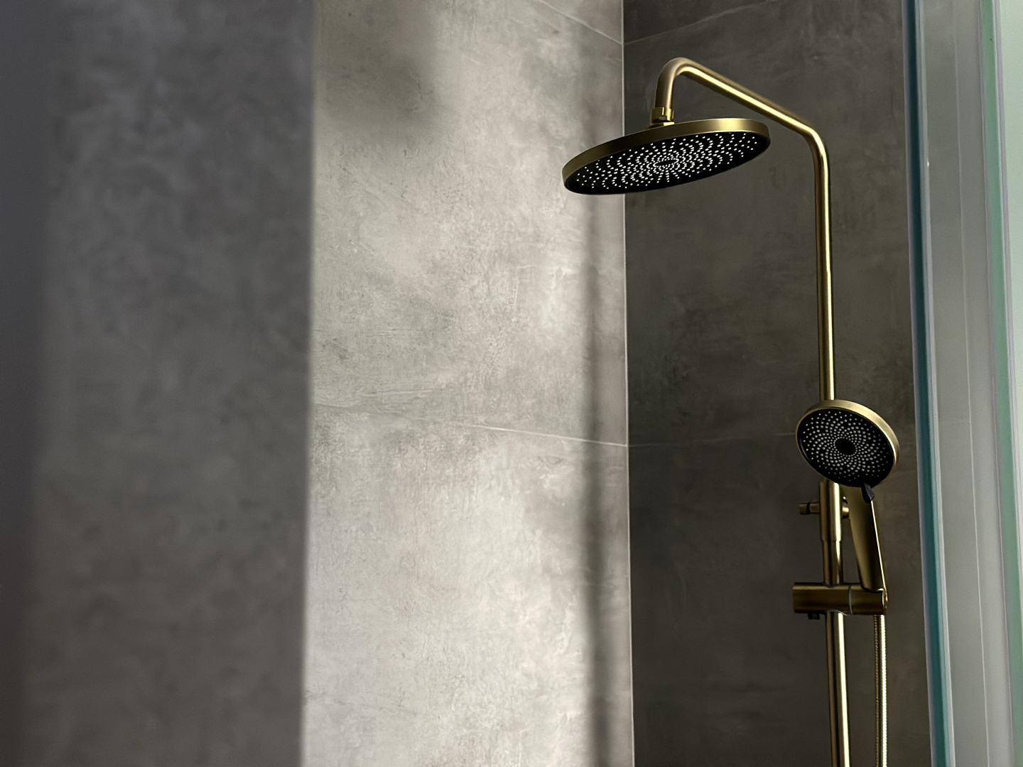 Апартаменты "Эленика" Двухкомнатая квартира в Махачкале с видом на озеро и мечеть