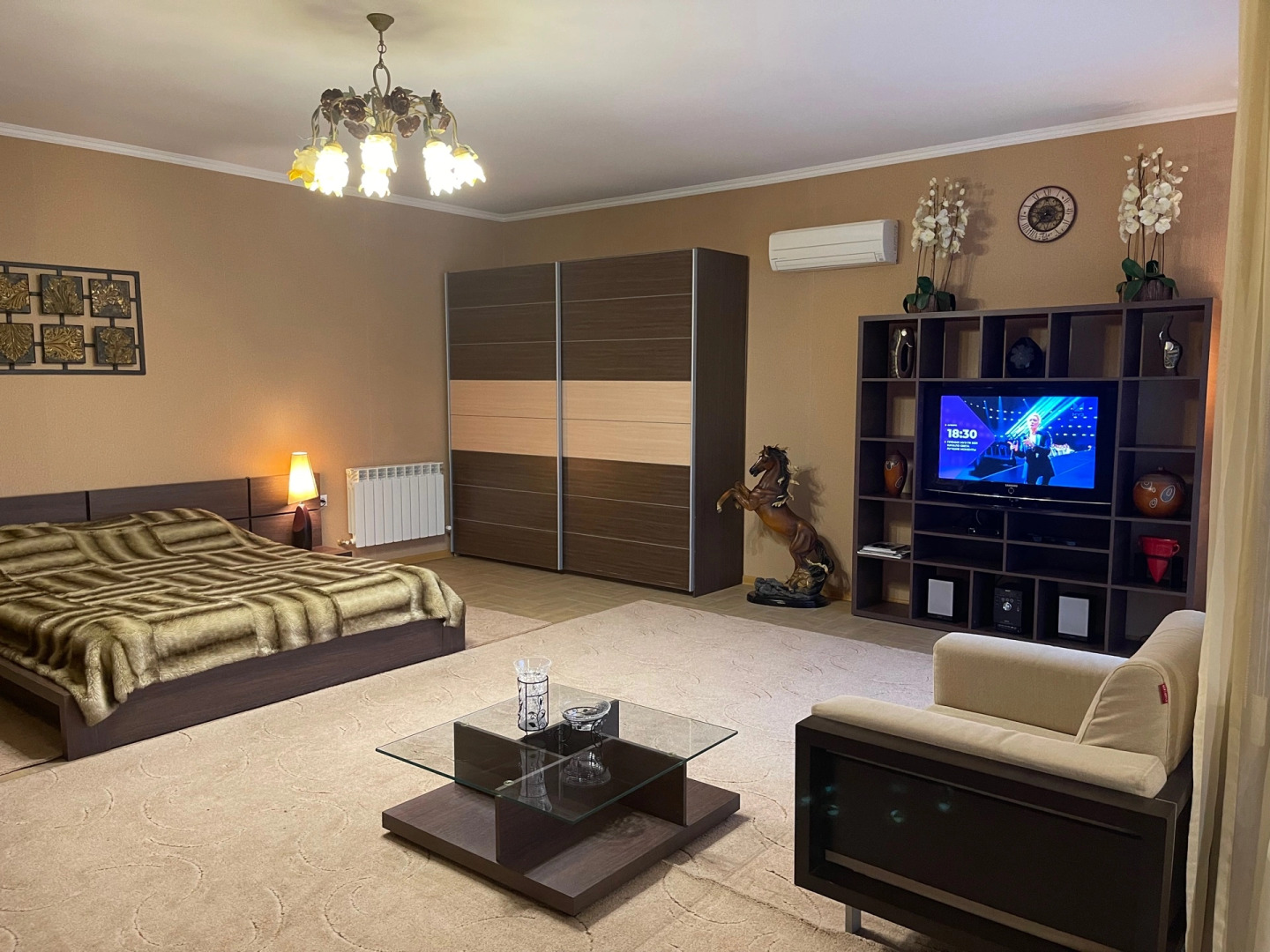 Отель Евразия