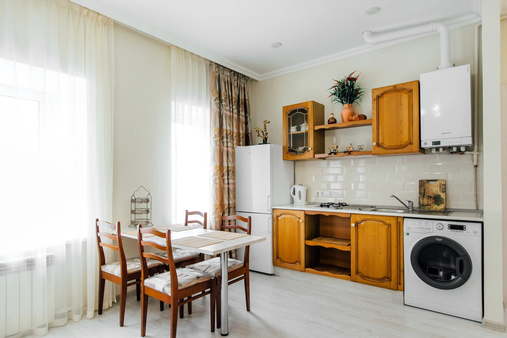 Апартаменты на Октябрьской революции 211-4