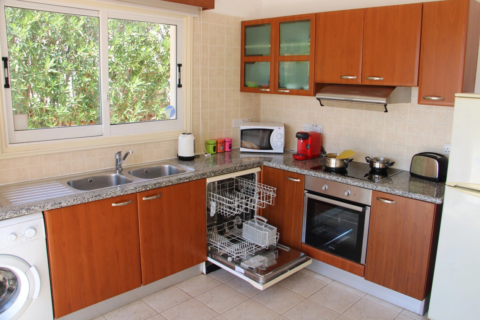 Вилла Beach Front Savoya Sunrise