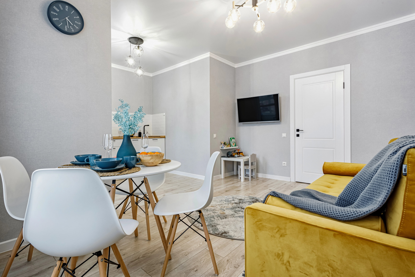 Апартаменты SCANDY HOME Парк Галицкого