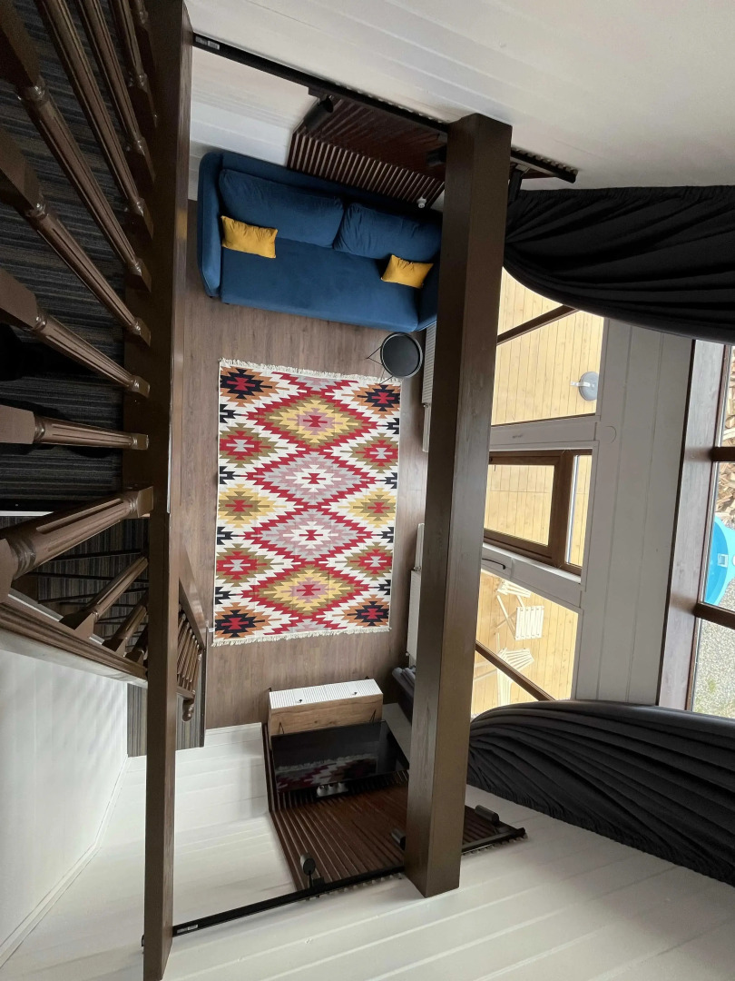 Шале Двухэтажное с зоной костра, барбекю, террасой и джакузи