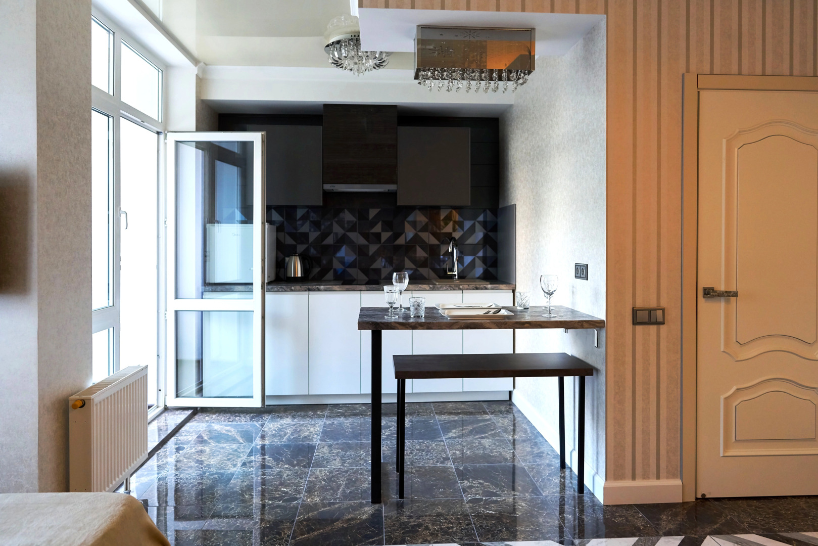 Апартаменты 009_Коммунистическая 109