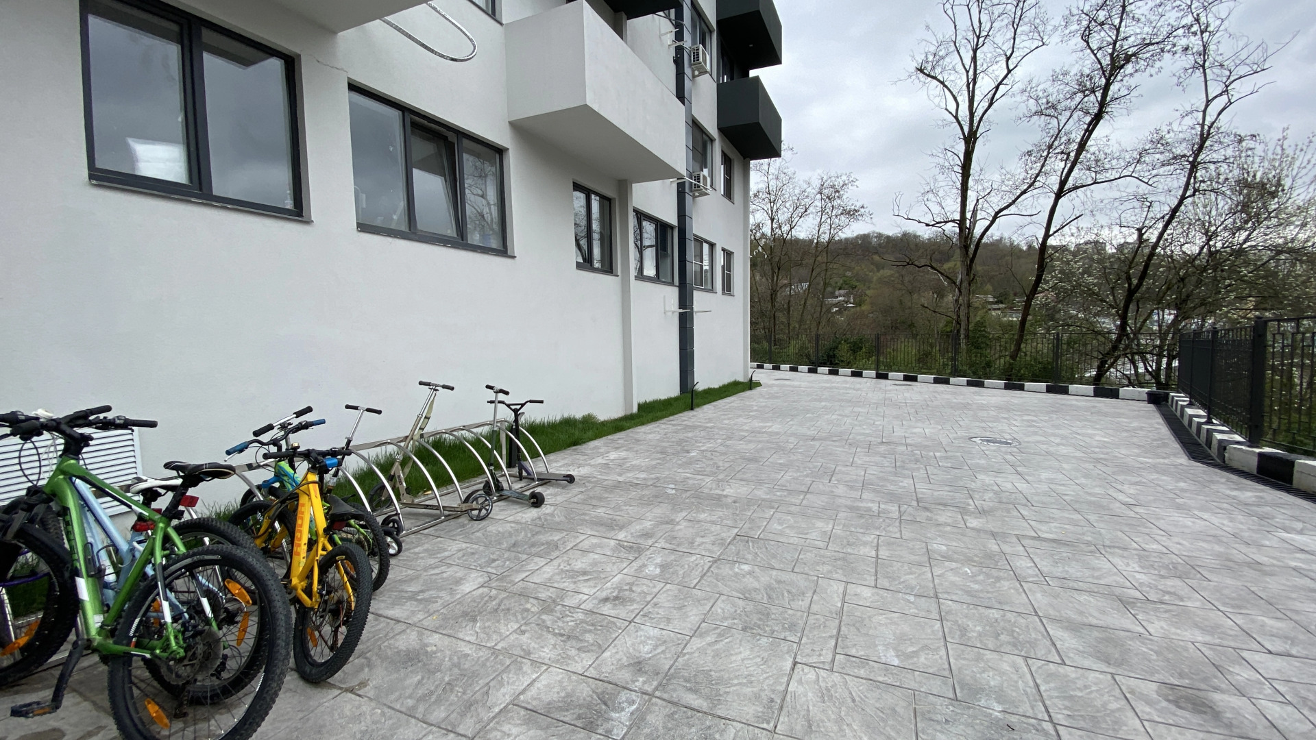 Апартаменты Альфа Амбровая